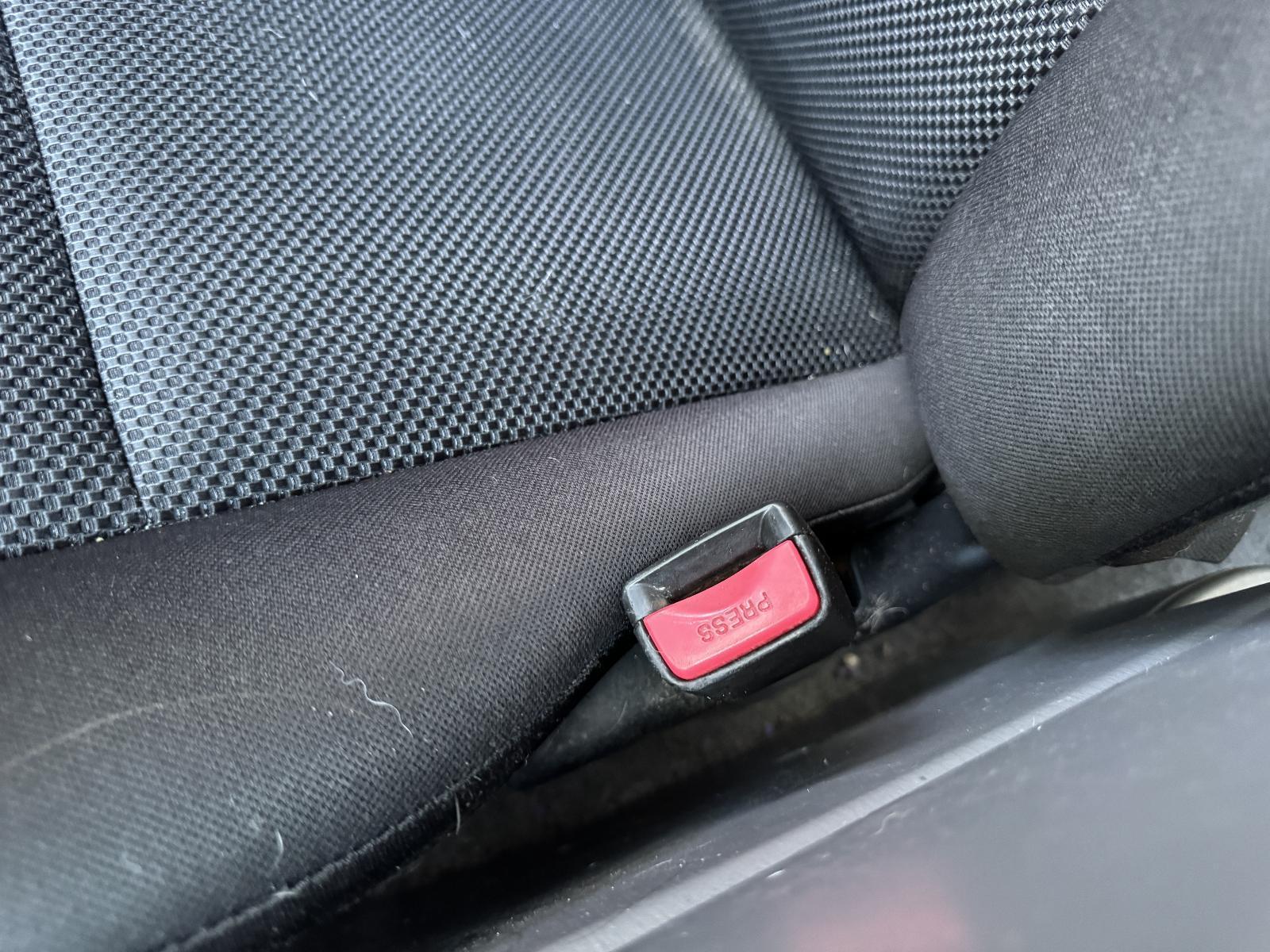 View Auto part Seatbelt/Stalk MAZDA BT50 2011