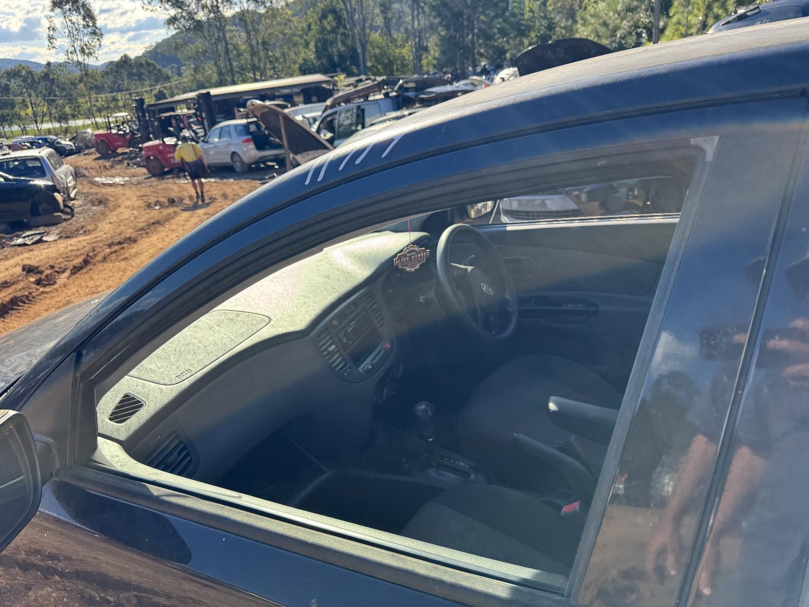 View Auto part Left Front Door Window KIA RIO 2010