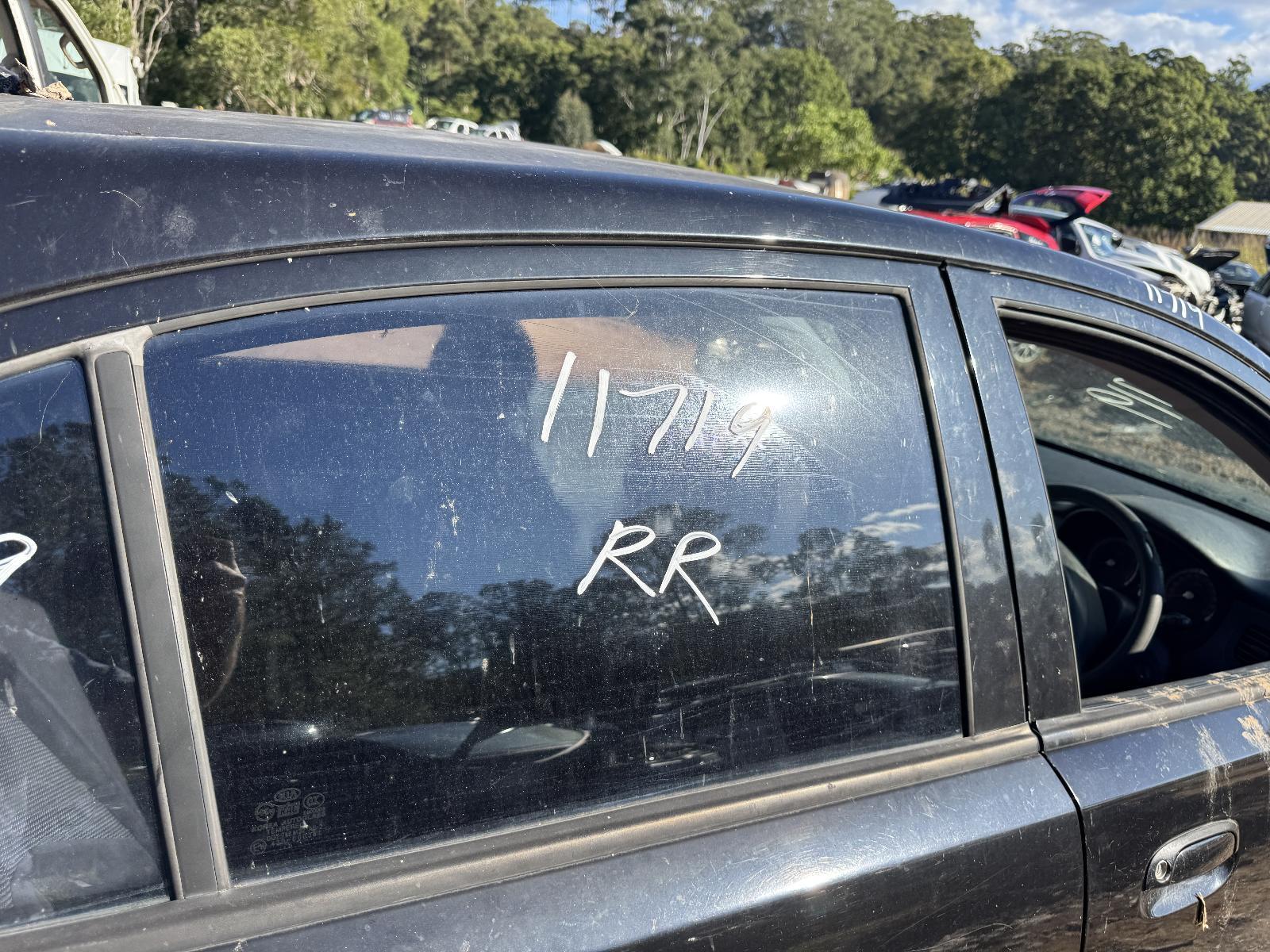 View Auto part Right Rear Door Window KIA RIO 2010