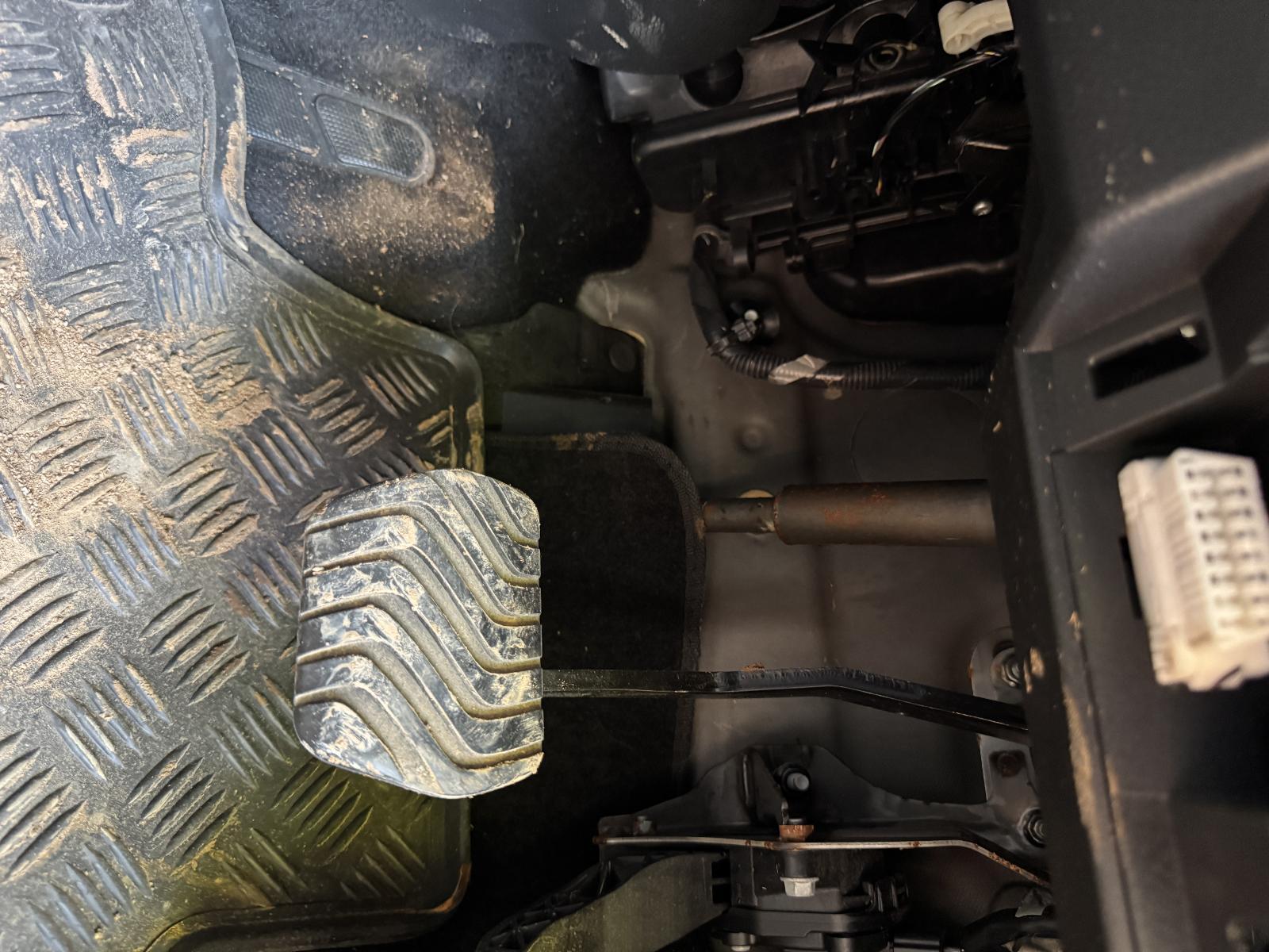 View Auto part Pedal Assembly NISSAN QASHQAI 2015
