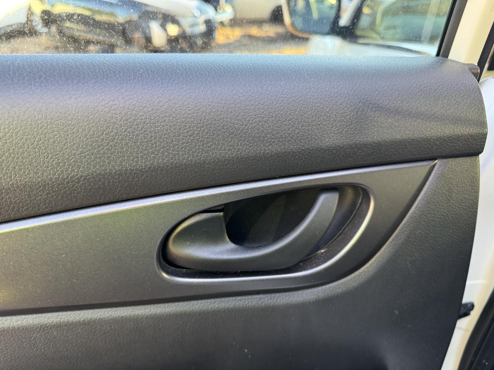 View Auto part Door Handle NISSAN QASHQAI 2015