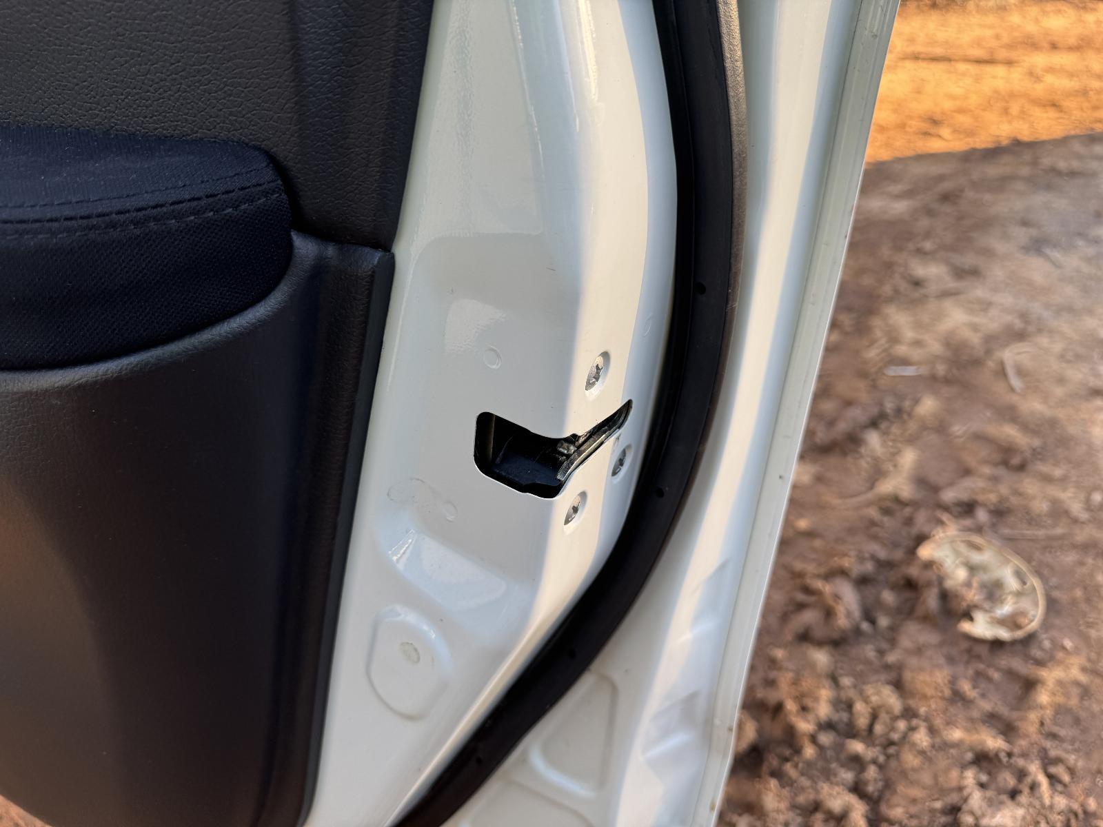 View Auto part Door/Boot/Gate Lock NISSAN QASHQAI 2015