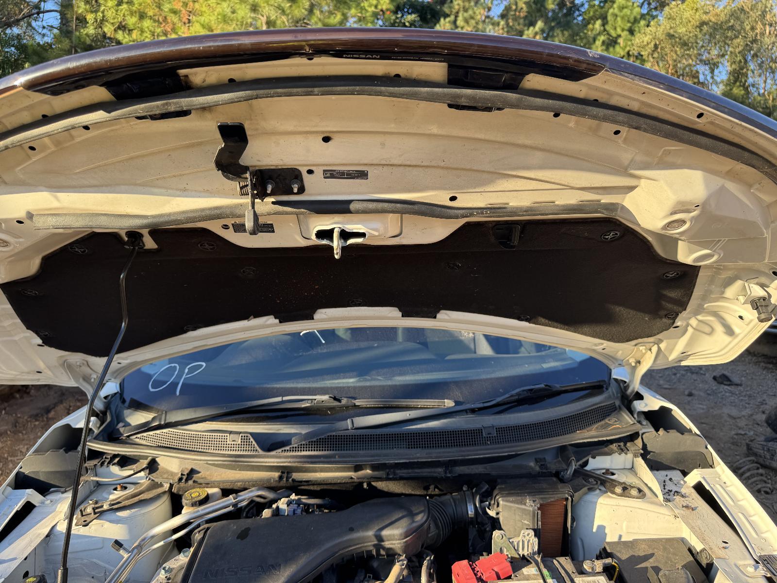 View Auto part Bonnet Hinge/Strut NISSAN QASHQAI 2015