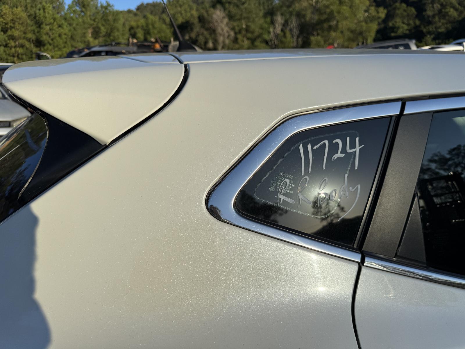 View Auto part Right Rear Side Glass NISSAN QASHQAI 2015