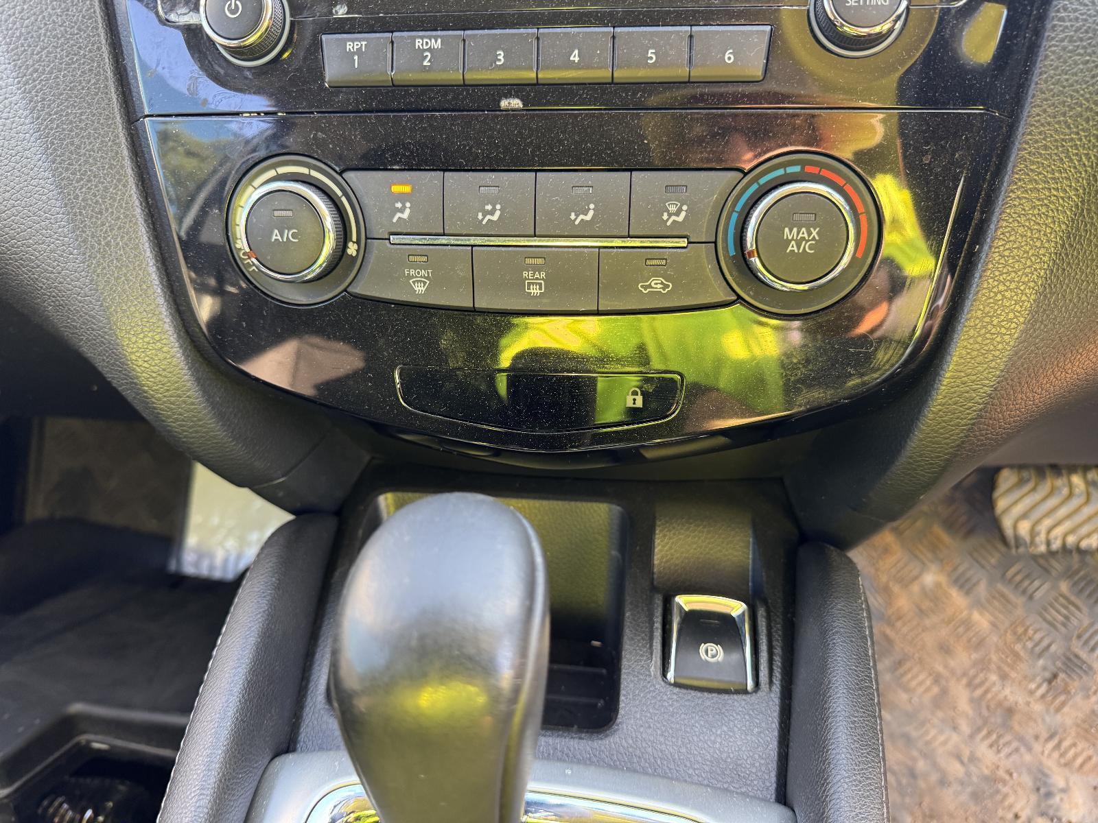 View Auto part Heater/Ac Controls NISSAN QASHQAI 2015