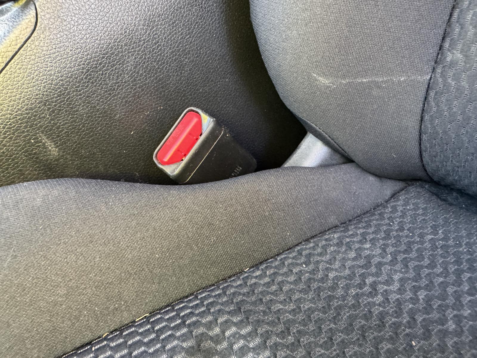 View Auto part Seatbelt/Stalk NISSAN QASHQAI 2015
