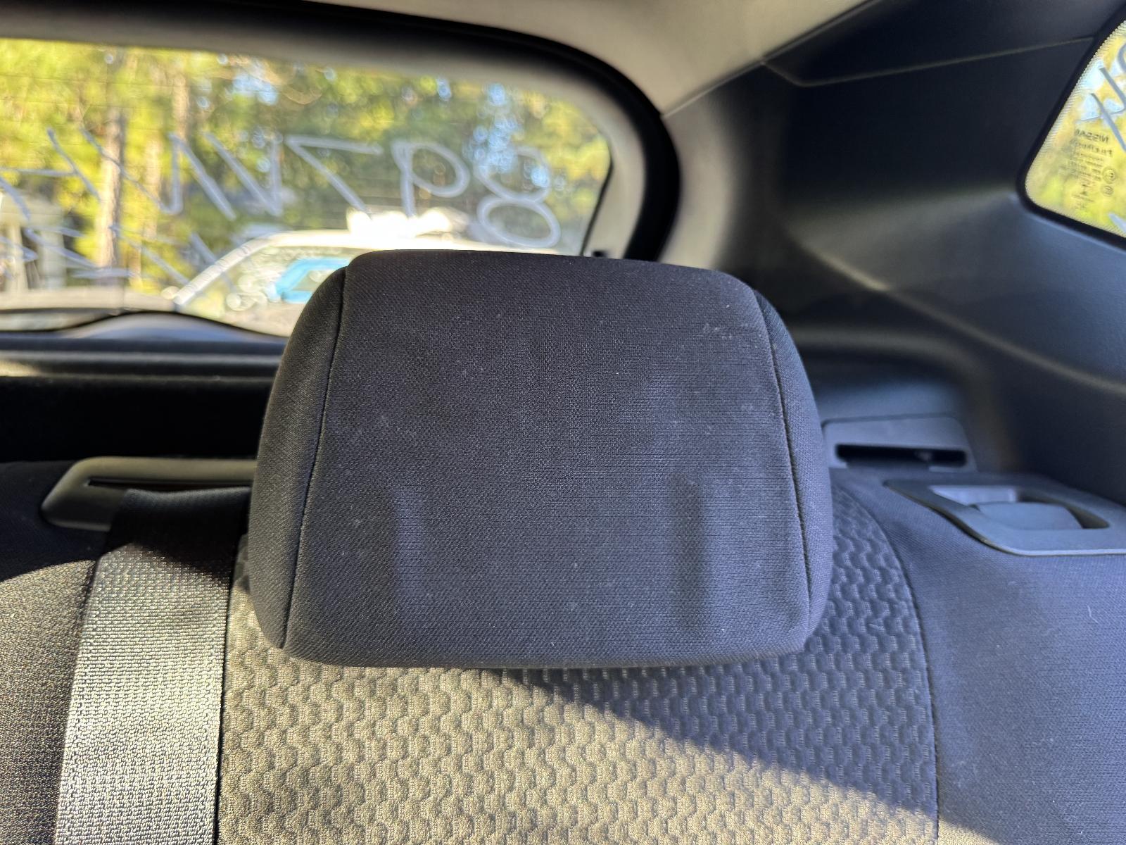View Auto part Headrest NISSAN QASHQAI 2015