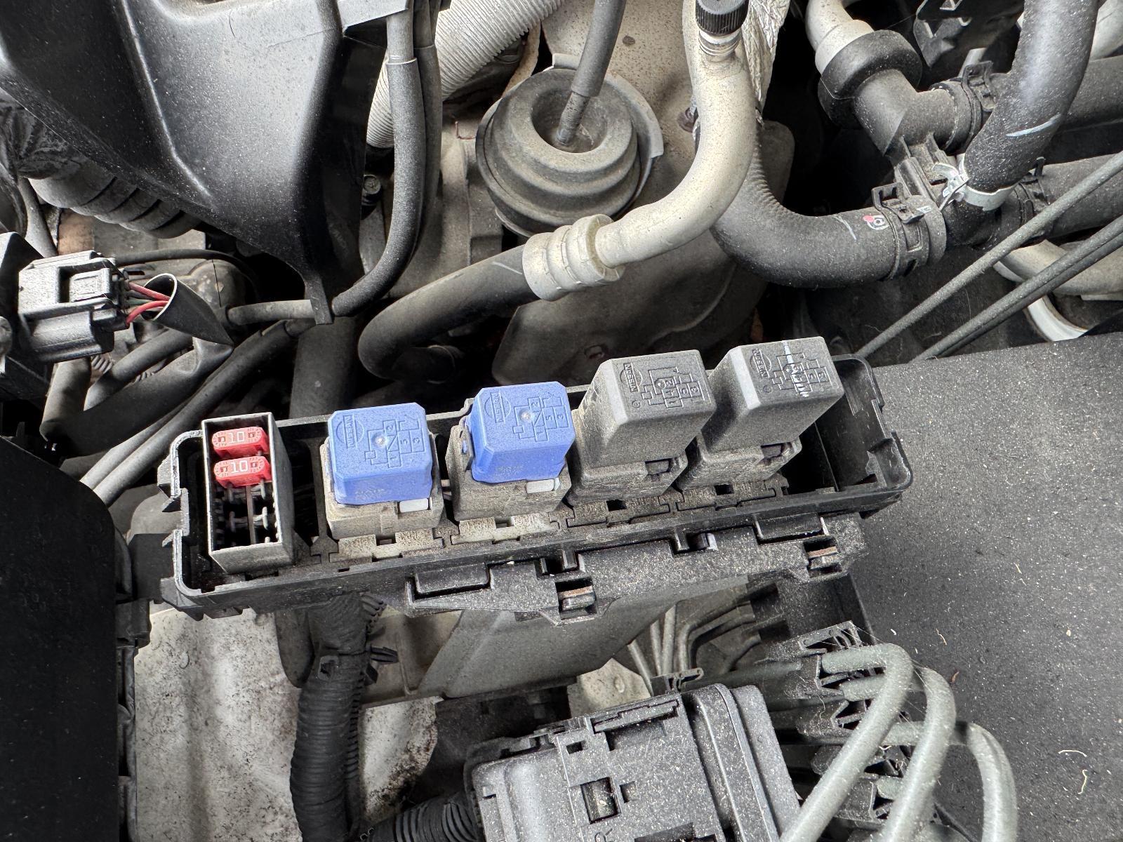 View Auto part Fuse Box NISSAN NAVARA 2010