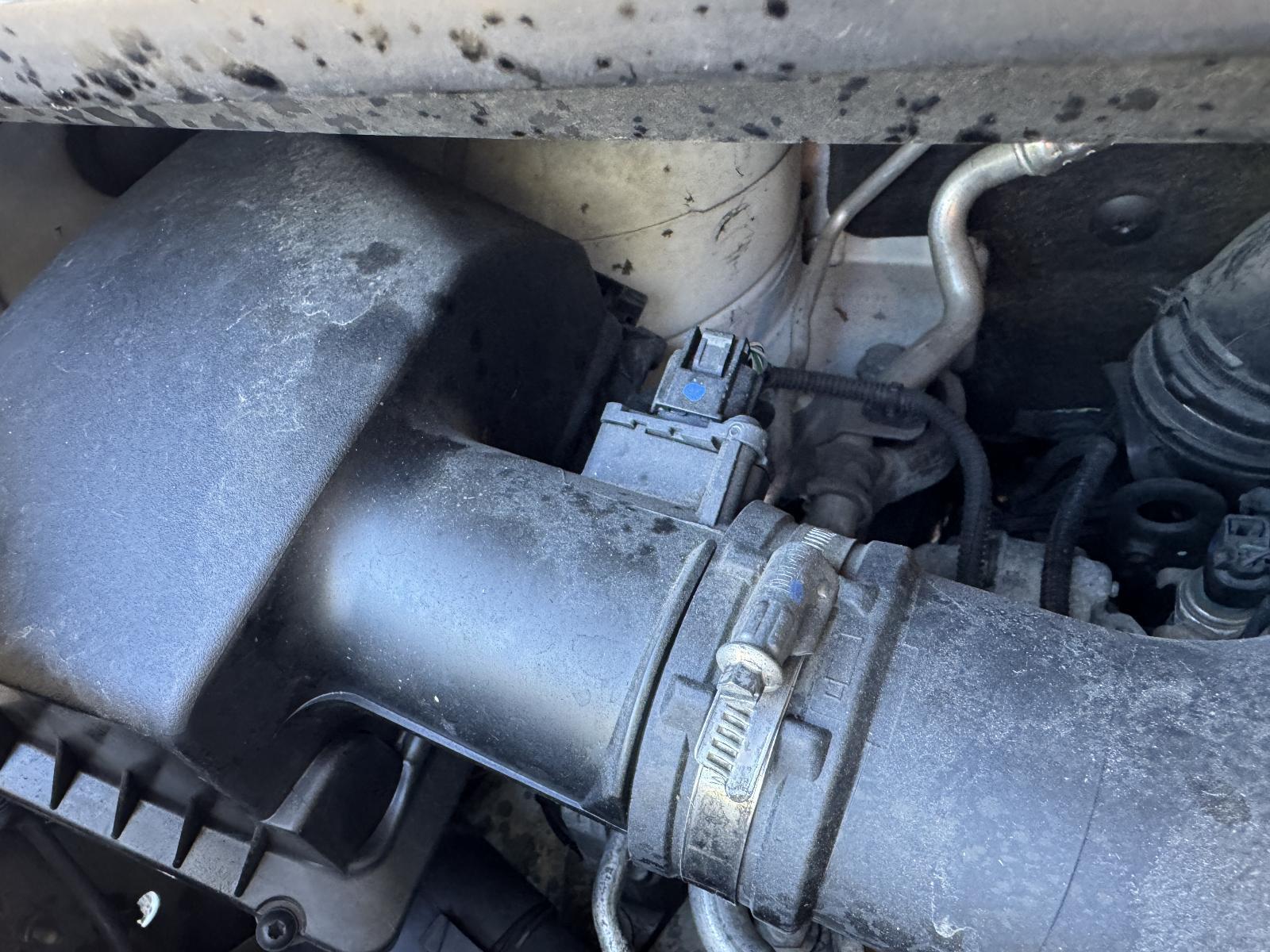 View Auto part Air Flow Meter RENAULT TRAFIC 2016