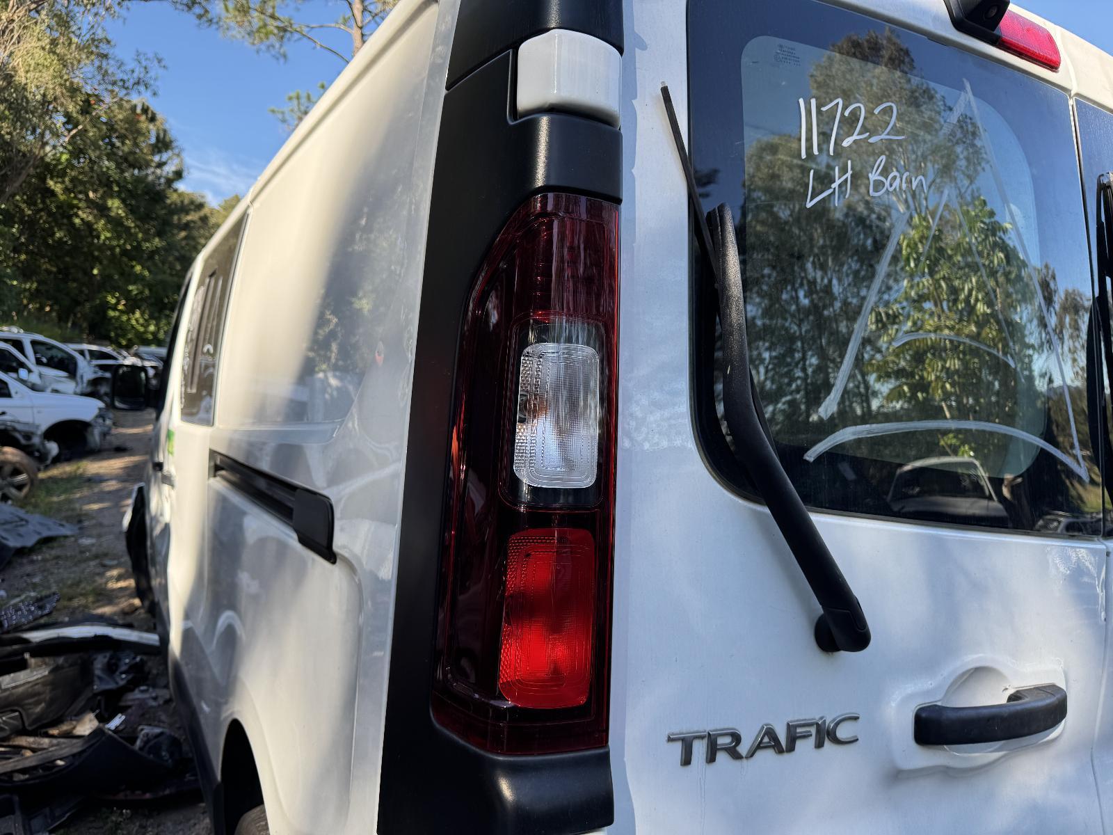 View Auto part Left Taillight RENAULT TRAFIC 2016
