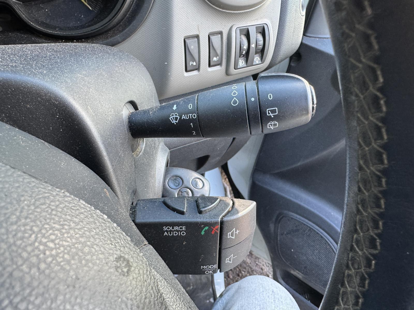 View Auto part Combination Switch RENAULT TRAFIC 2016