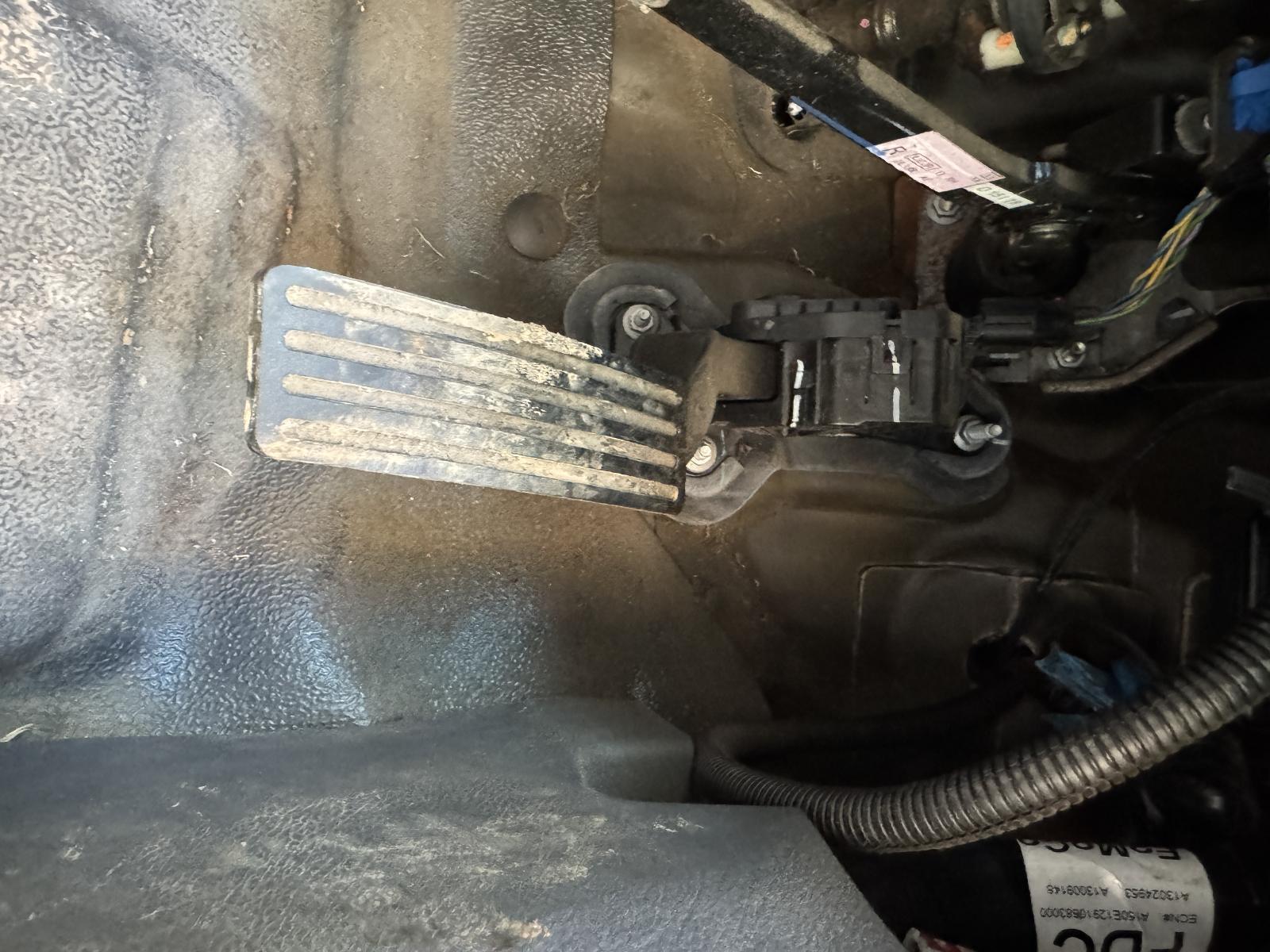 View Auto part Pedal Assembly FORD RANGER 2015