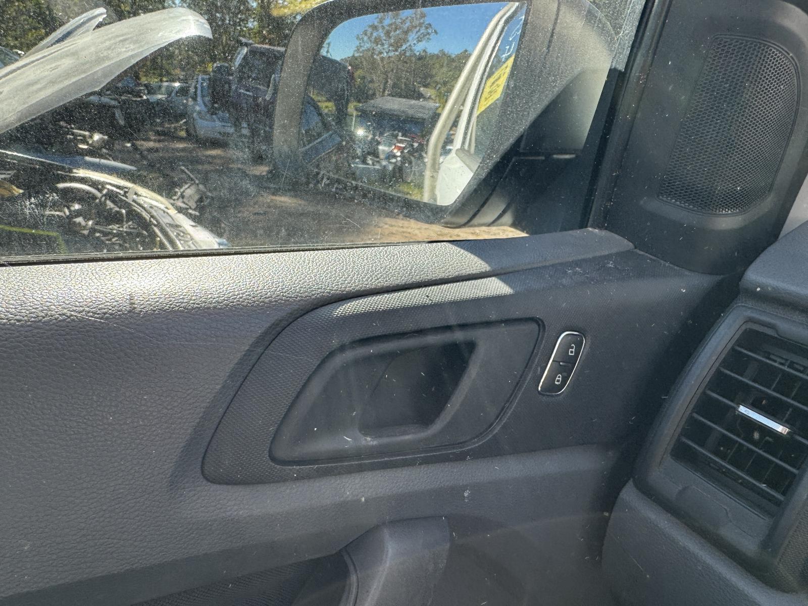 View Auto part Door Handle FORD RANGER 2015