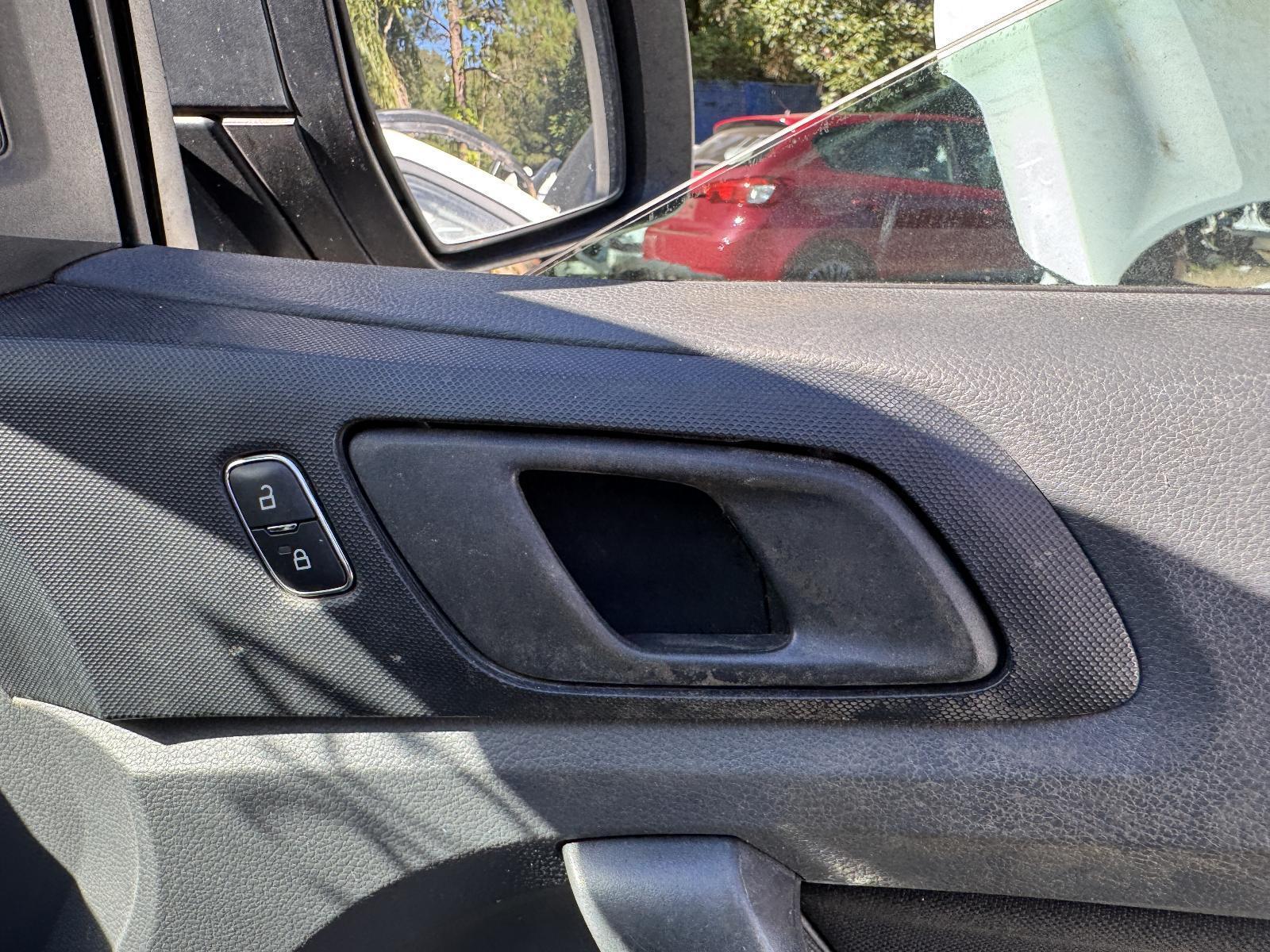 View Auto part Door Handle FORD RANGER 2015