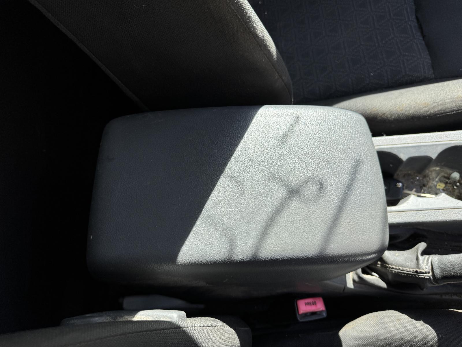 View Auto part Console FORD RANGER 2015