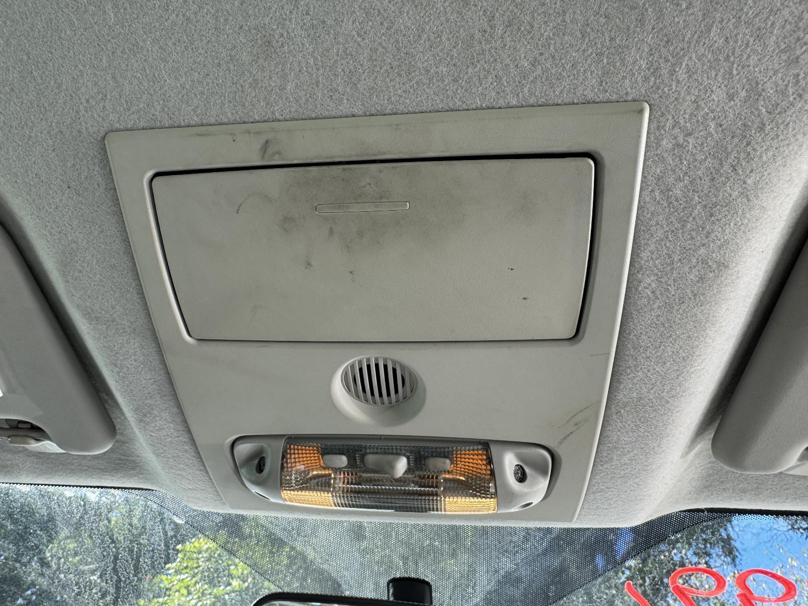View Auto part Courtesy Light FORD RANGER 2015