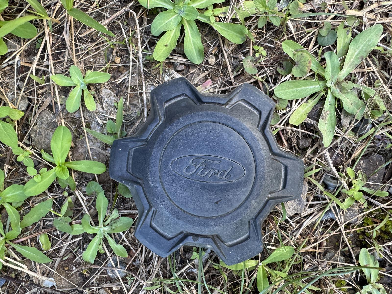 View Auto part Wheel Cover/Hub Cap FORD RANGER 2015