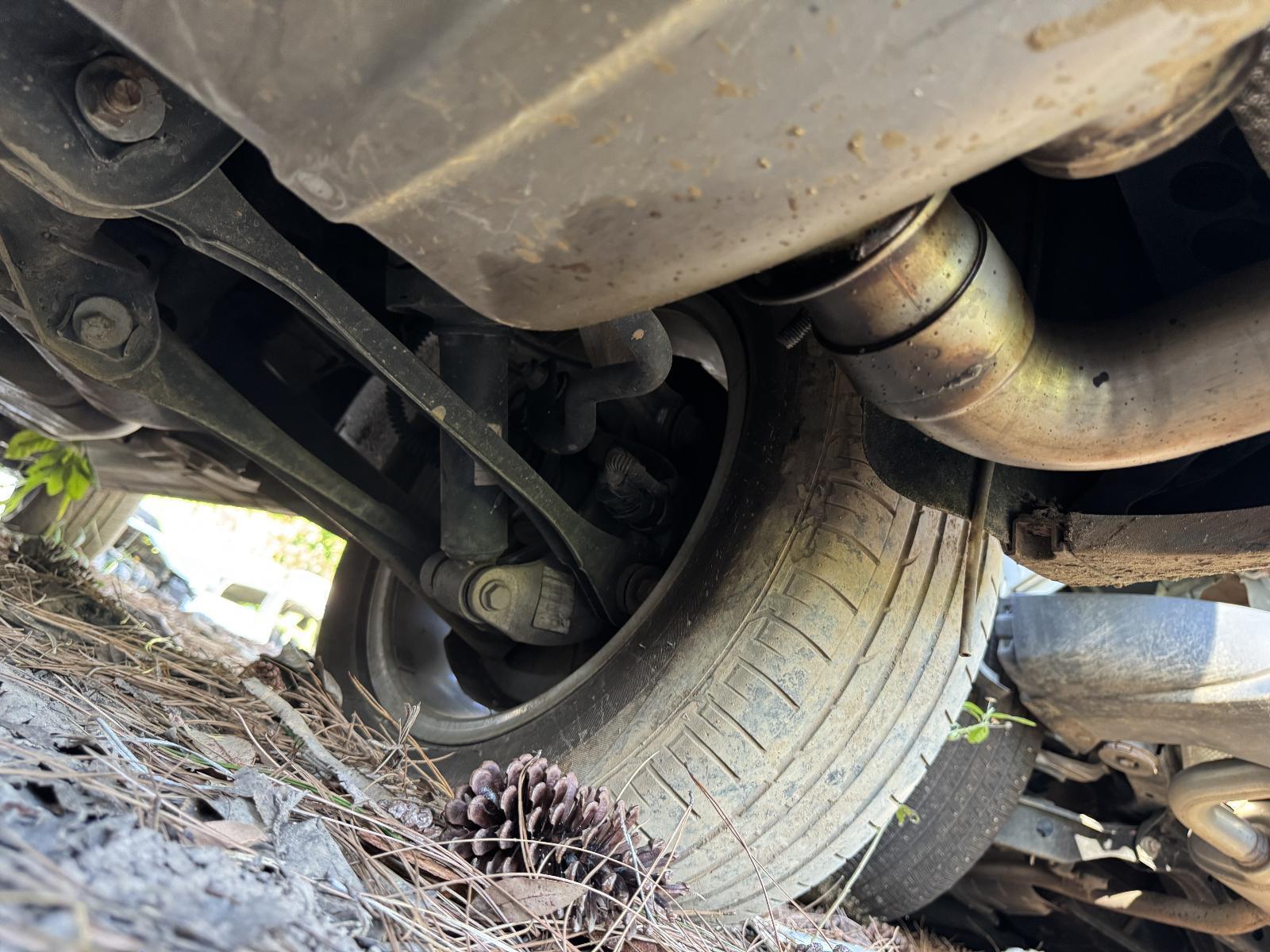 View Auto part Right Driveshaft VOLKSWAGEN TOUAREG 2011