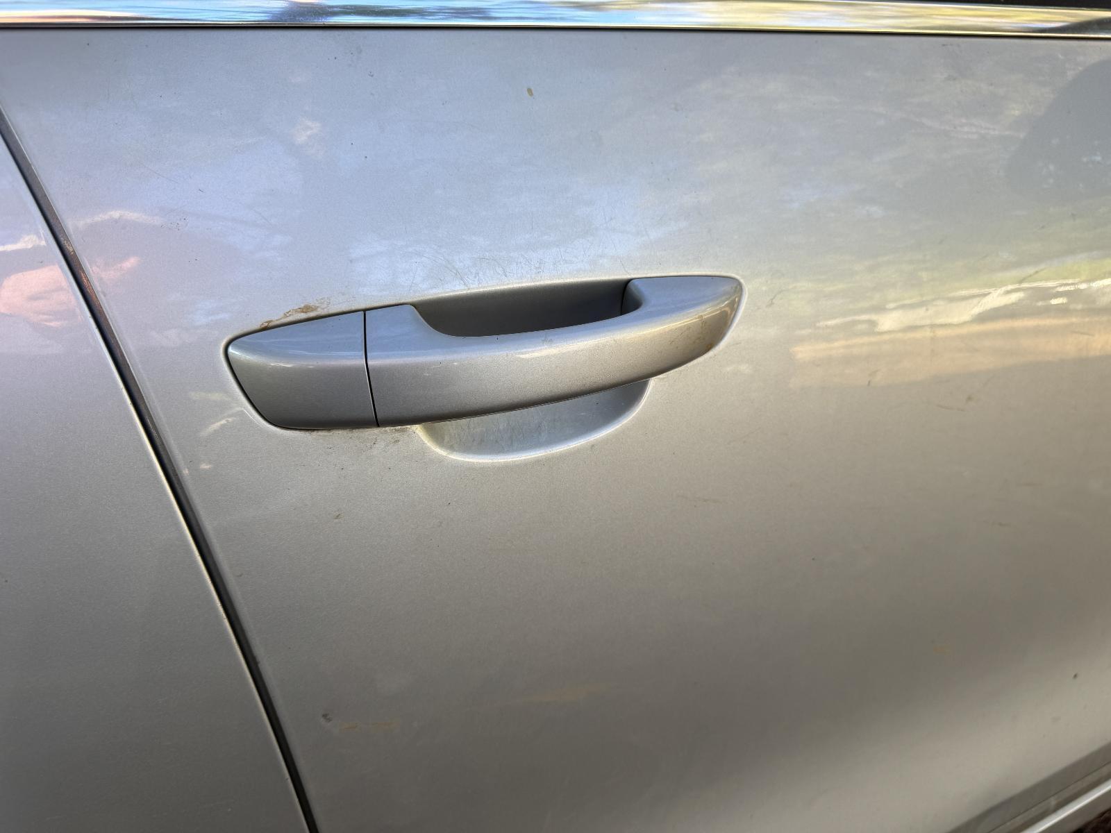 View Auto part Door Handle VOLKSWAGEN TOUAREG 2011