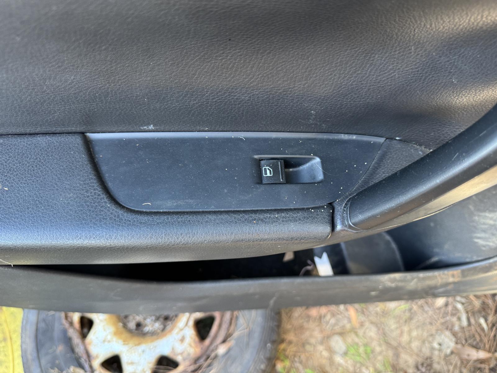 View Auto part Pwr Dr Wind Switch VOLKSWAGEN TOUAREG 2011