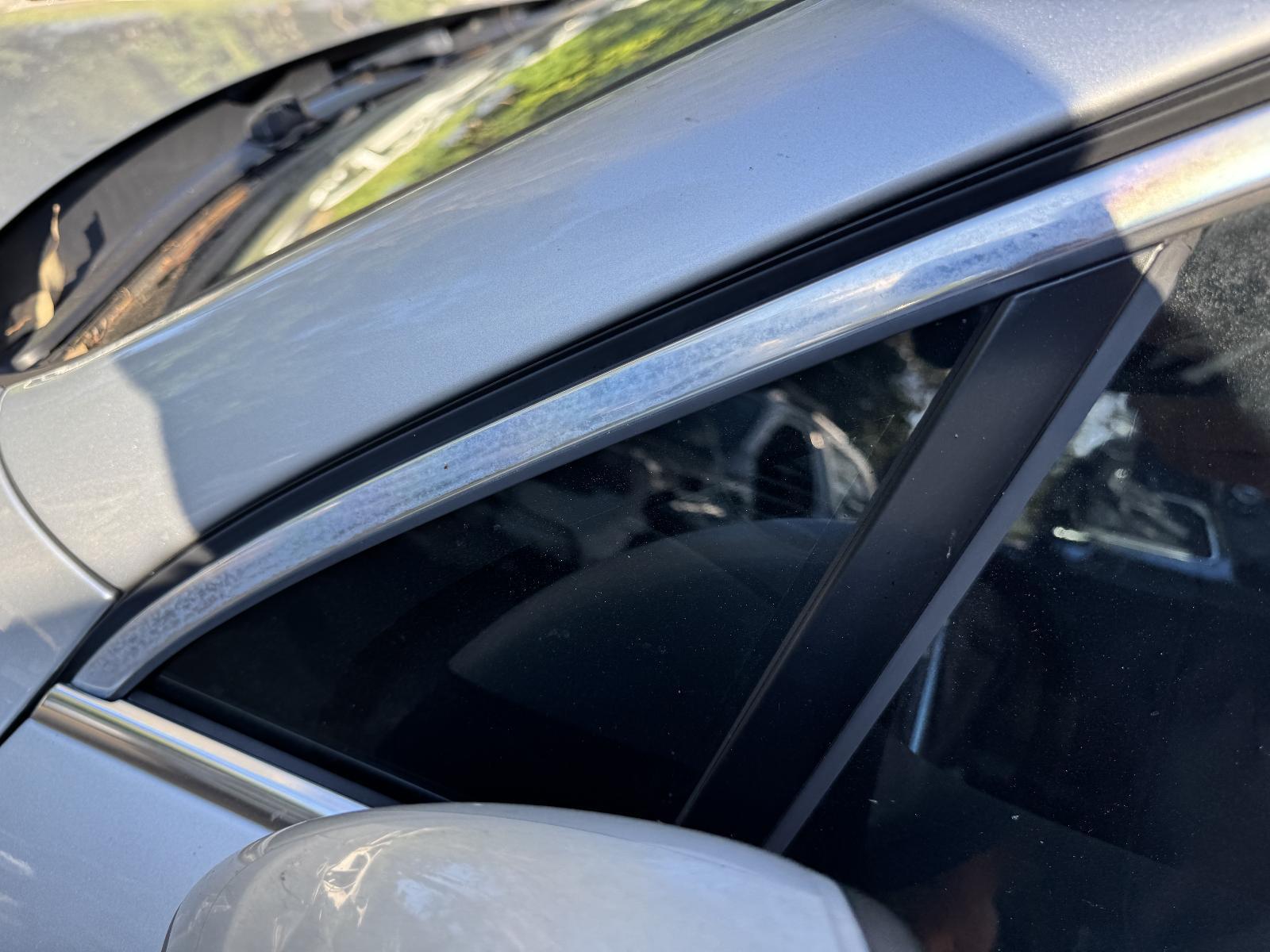 View Auto part Left Front 1/4 Door Glass VOLKSWAGEN TOUAREG 2011
