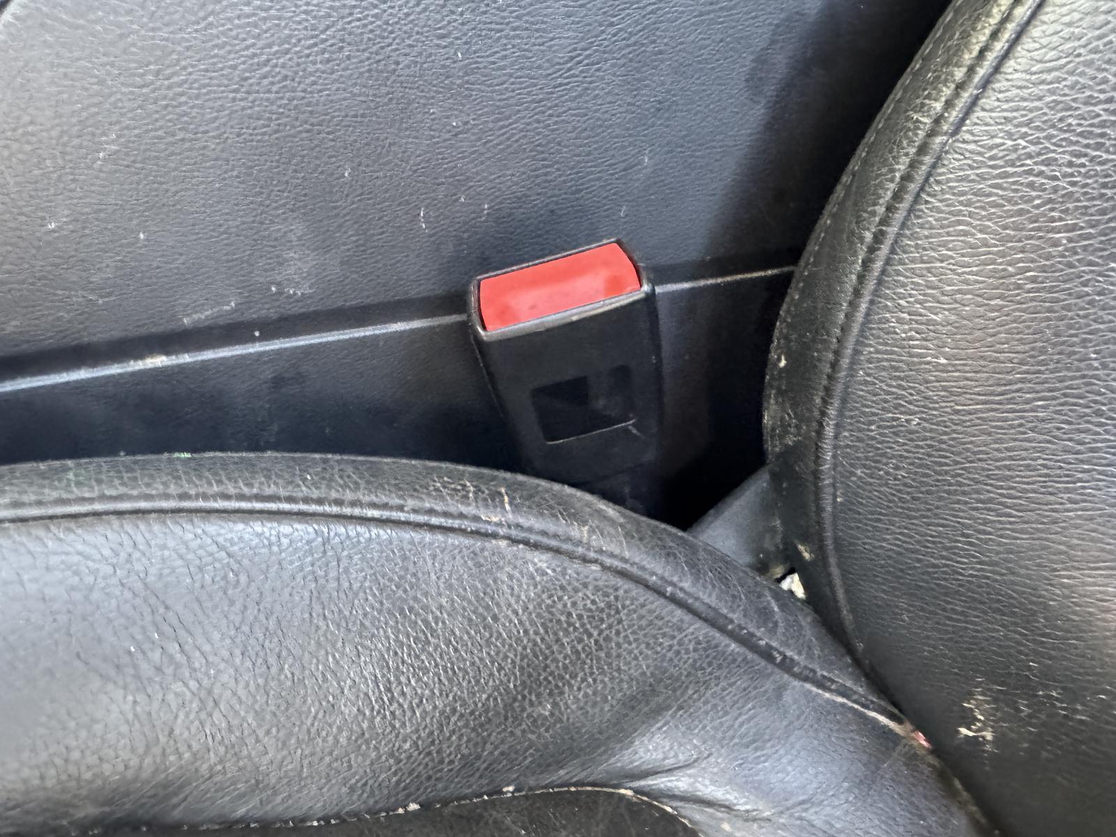 View Auto part Seatbelt/Stalk VOLKSWAGEN TOUAREG 2011