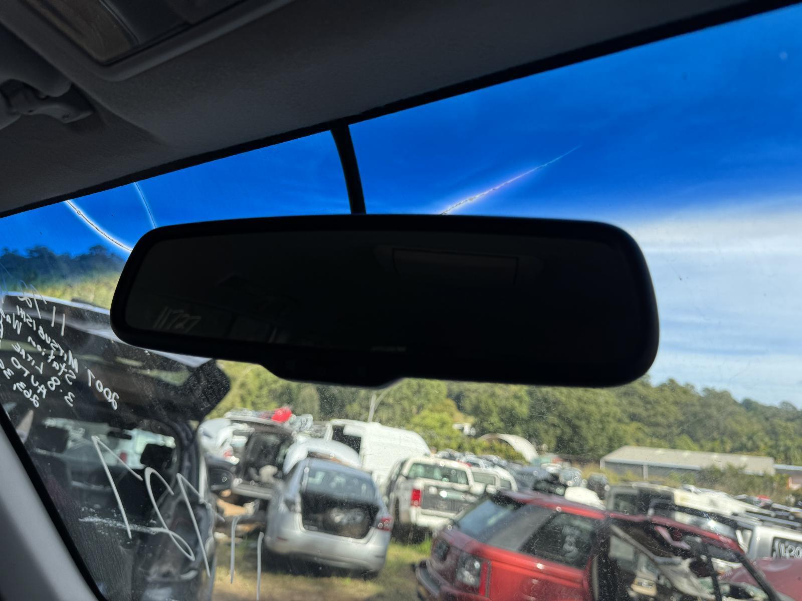 View Auto part Interior Mirror MITSUBISHI PAJERO 2007