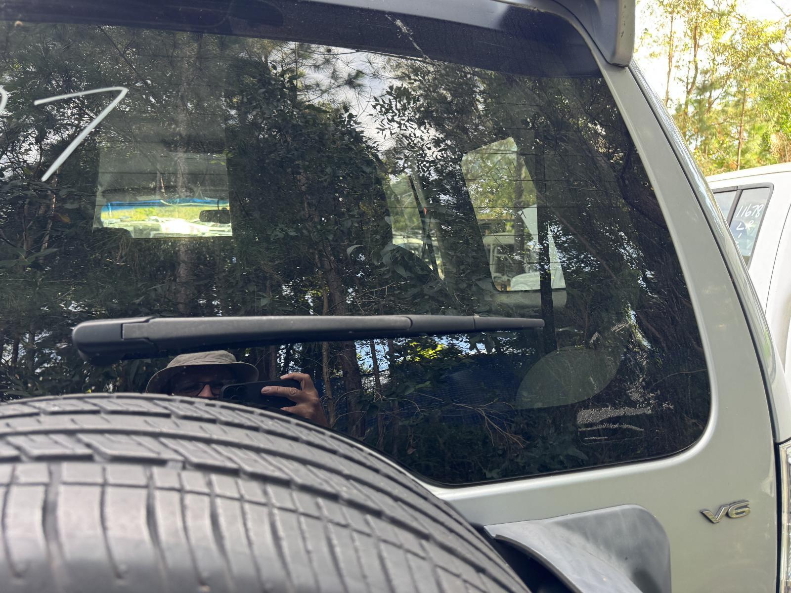 View Auto part Wiper Arm MITSUBISHI PAJERO 2007