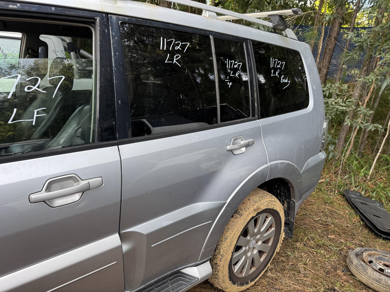 View Auto part Left Rear Door/Sliding MITSUBISHI PAJERO 2007