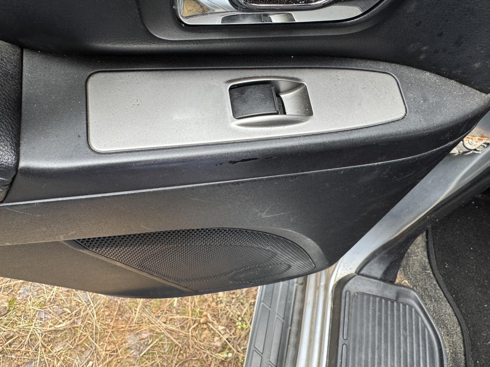 View Auto part Pwr Dr Wind Switch MITSUBISHI PAJERO 2007