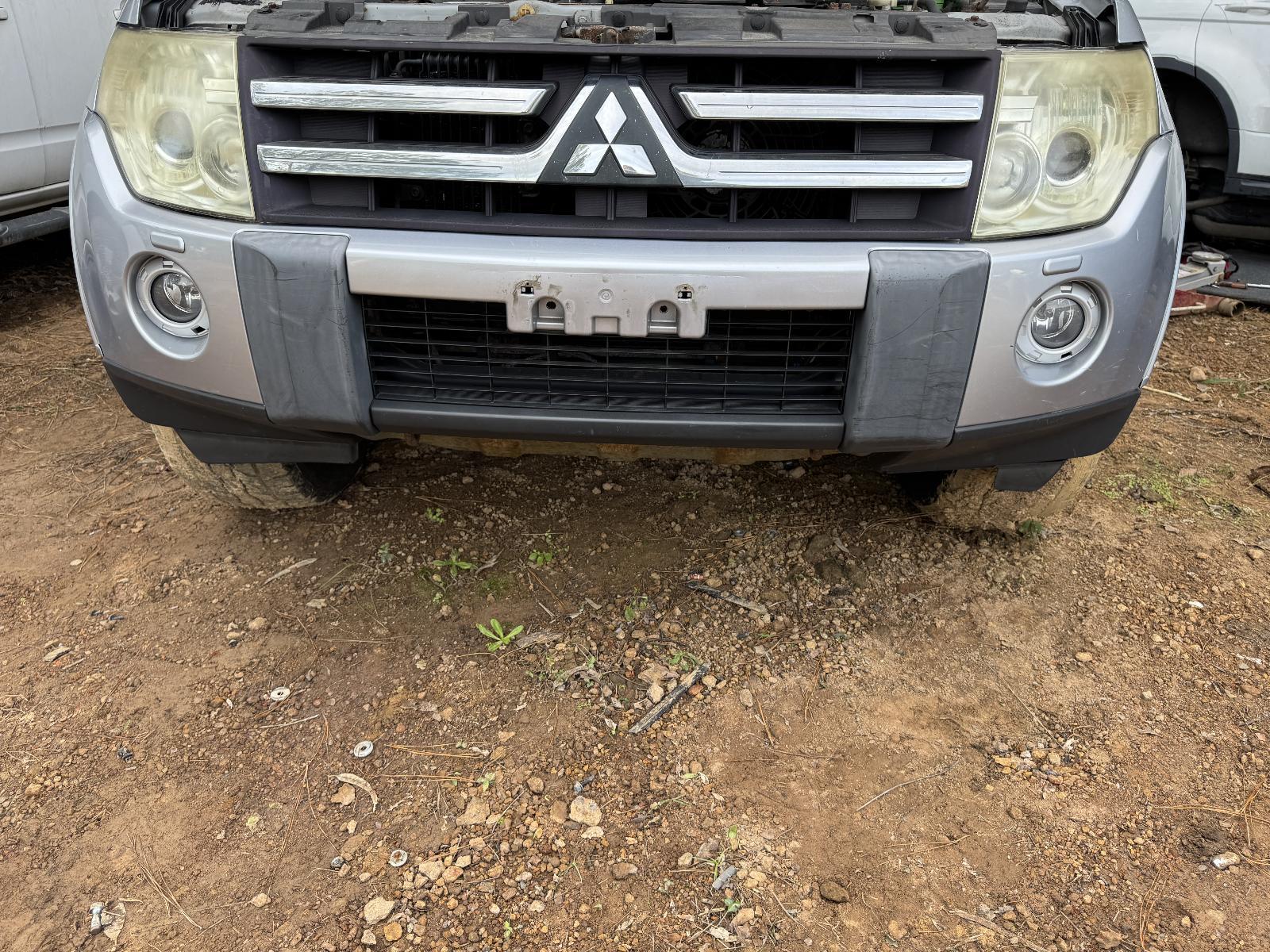 View Auto part Front Bumper MITSUBISHI PAJERO 2007