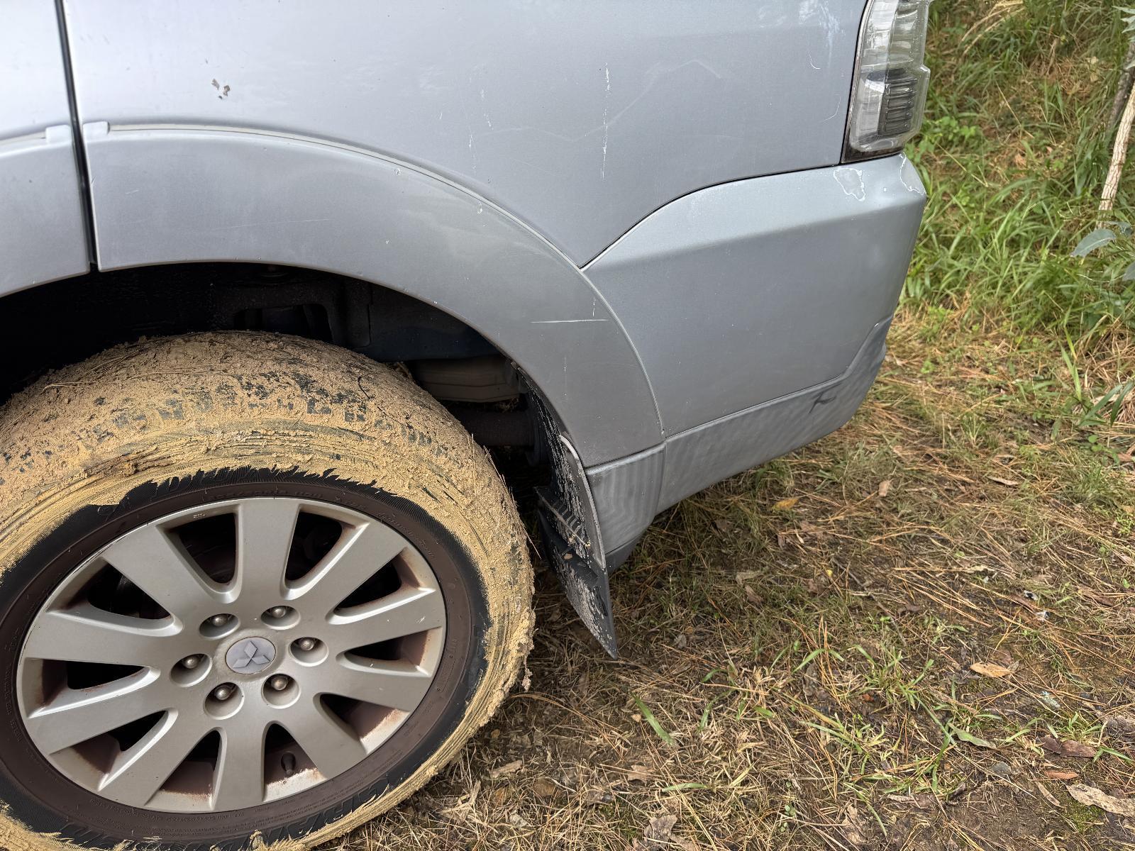 View Auto part Wheel Arch Flare MITSUBISHI PAJERO 2007