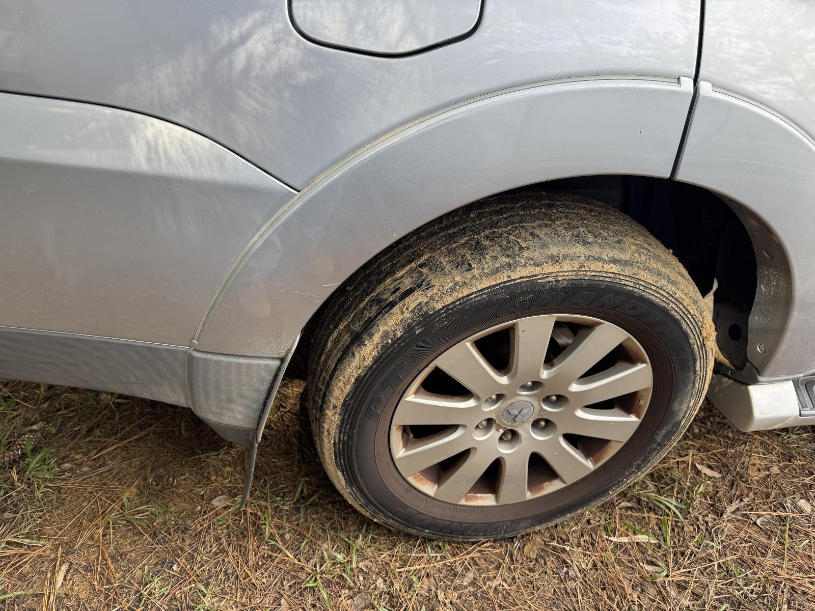 View Auto part Wheel Arch Flare MITSUBISHI PAJERO 2007