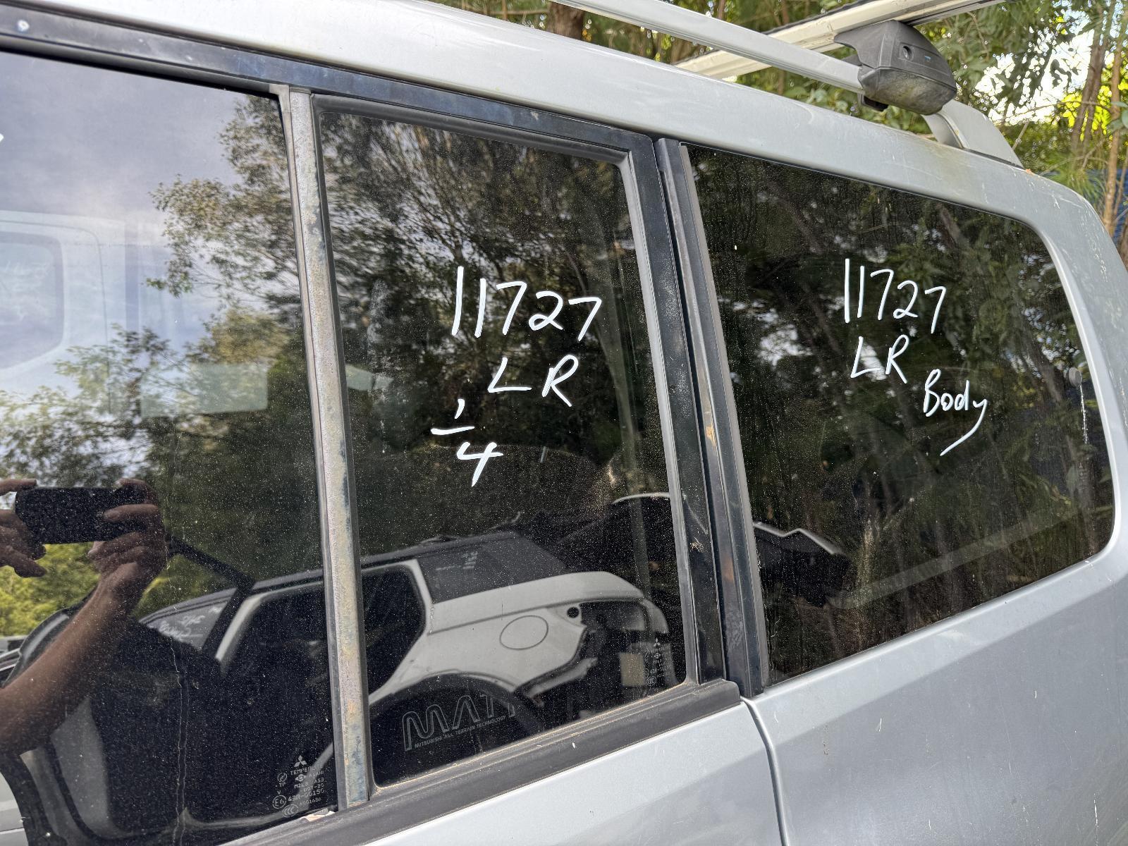 View Auto part Left Rear 1/4 Door Glass MITSUBISHI PAJERO 2007