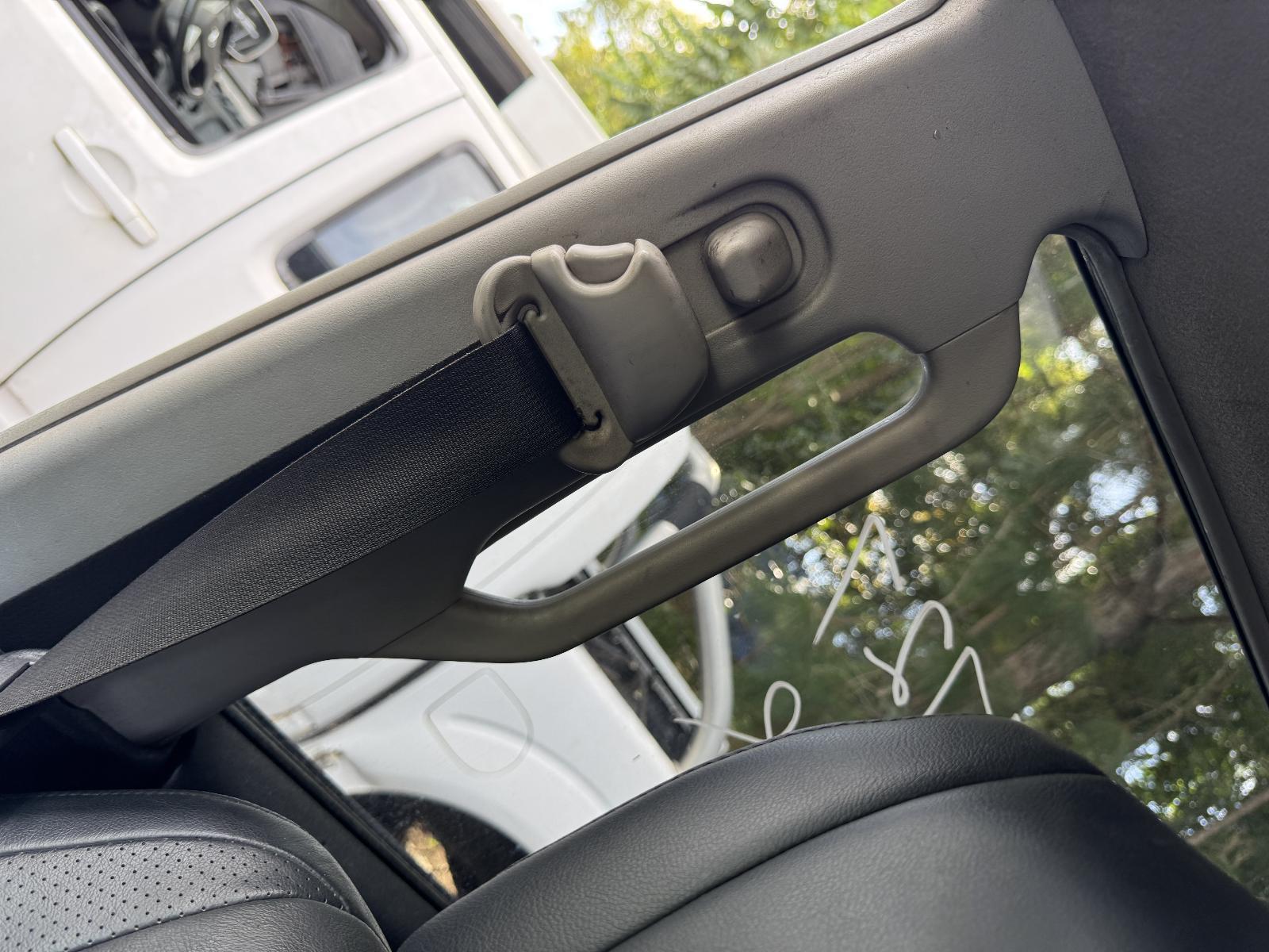 View Auto part Grab Handle MITSUBISHI PAJERO 2007
