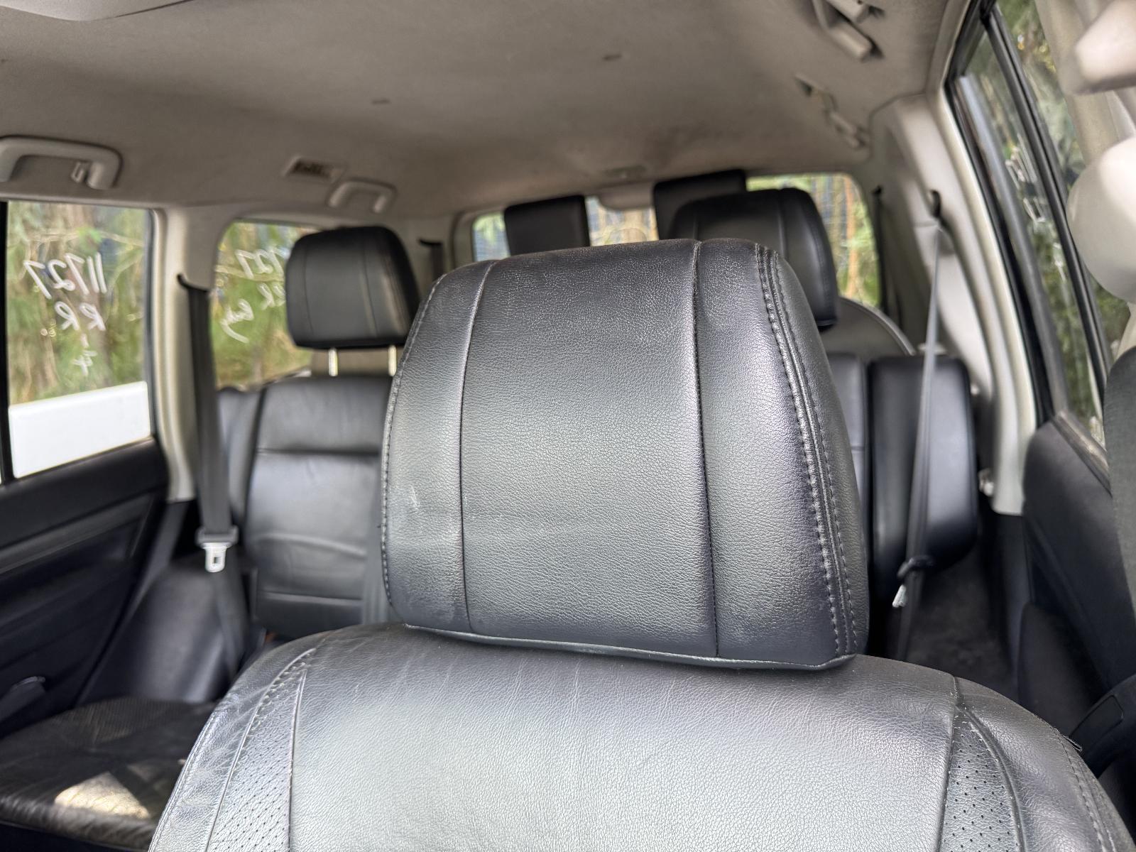 View Auto part Headrest MITSUBISHI PAJERO 2007