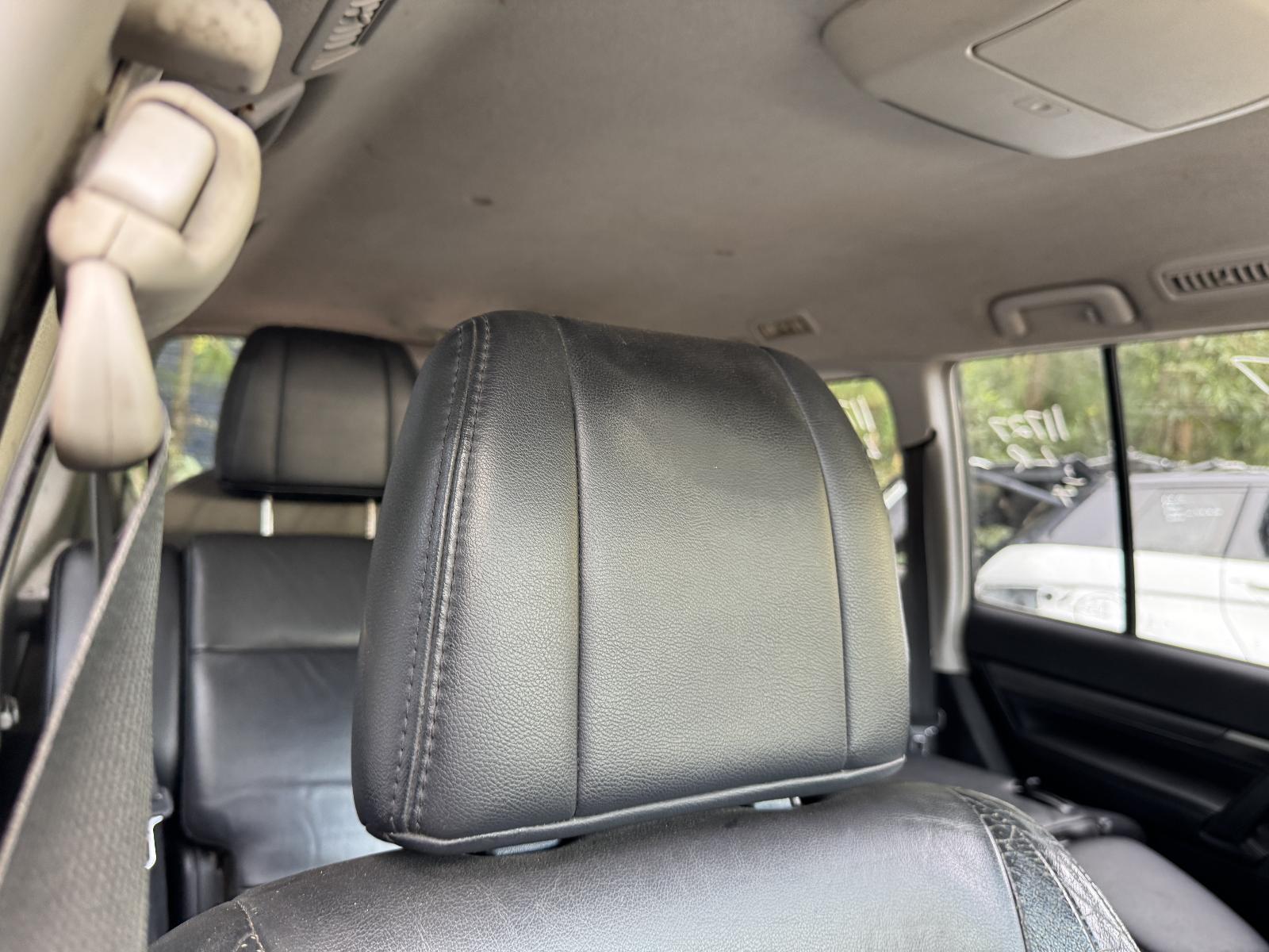View Auto part Headrest MITSUBISHI PAJERO 2007