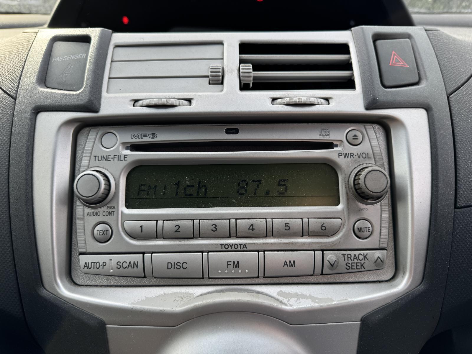 View Auto part Radio/Cd/Dvd/Sat/Tv TOYOTA YARIS 2006