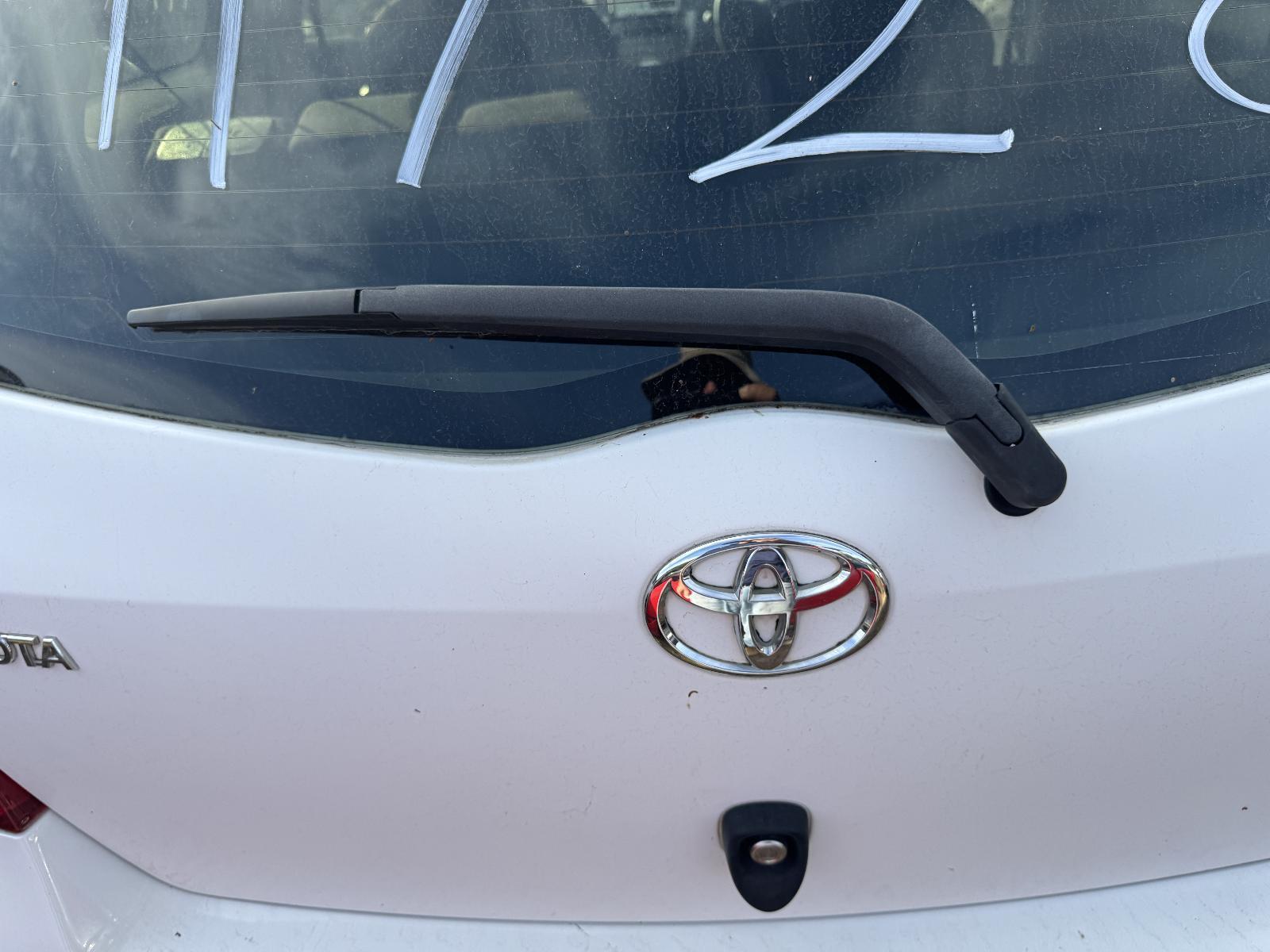 View Auto part Wiper Arm TOYOTA YARIS 2006