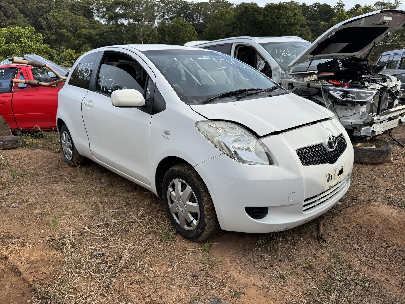 View Auto part Right Guard Liner TOYOTA YARIS 2006