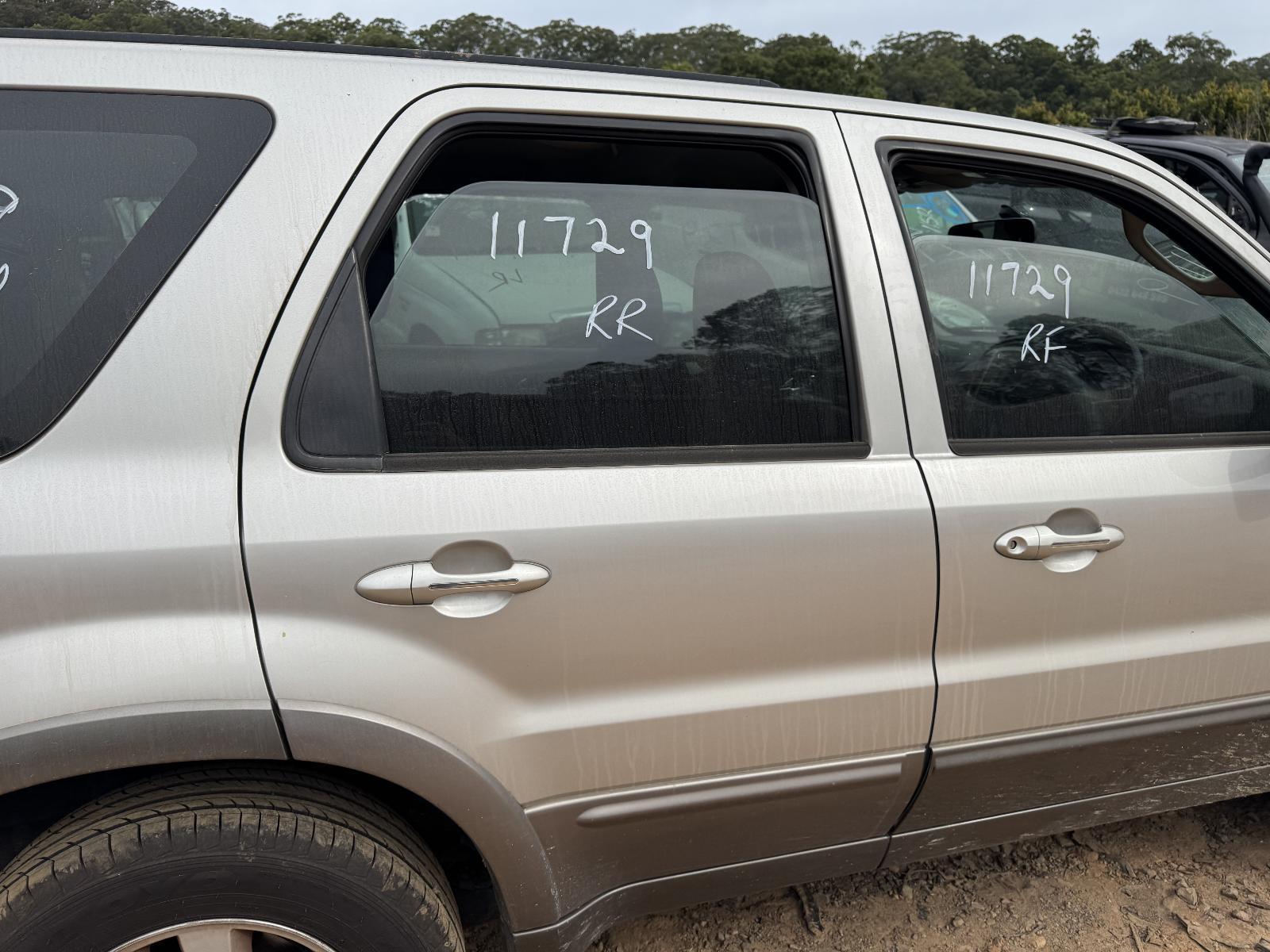 View Auto part RIGHT_REAR_DOOR_SLIDING FORD ESCAPE 2007