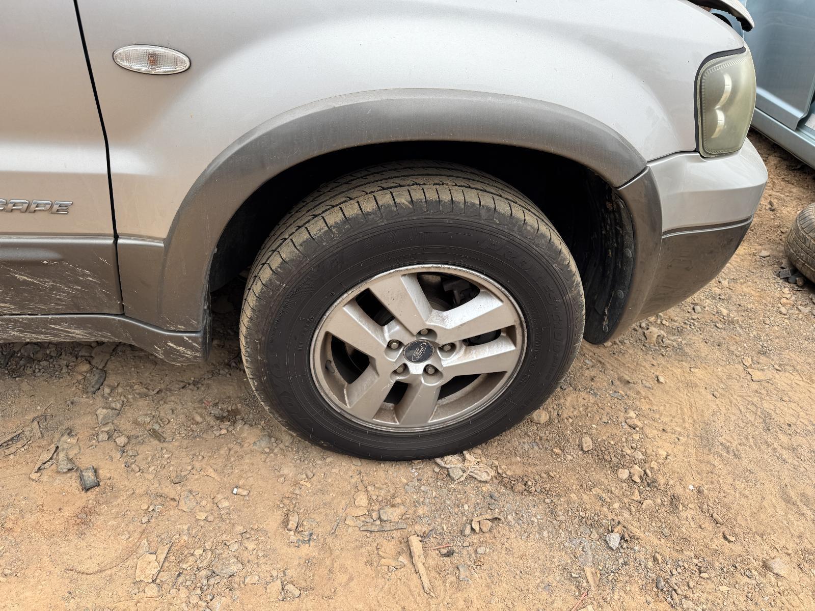 View Auto part Wheel Arch Flare FORD ESCAPE 2007