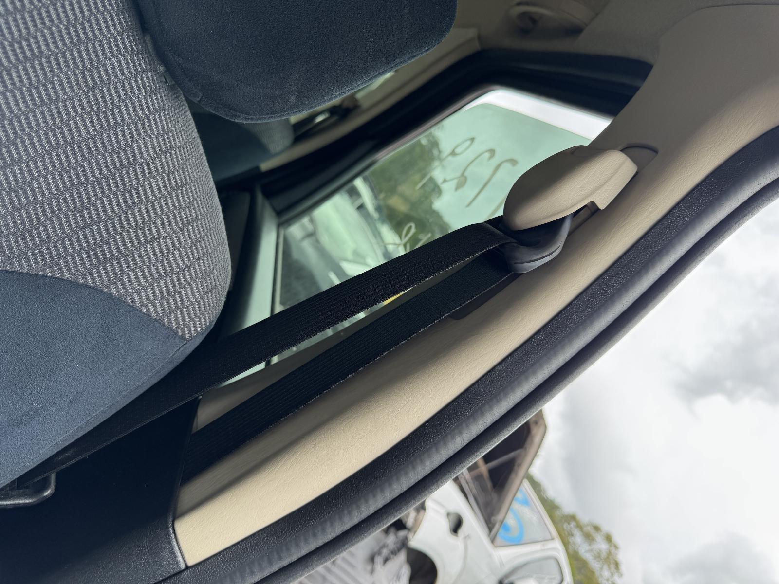 View Auto part Seatbelt/Stalk FORD ESCAPE 2007