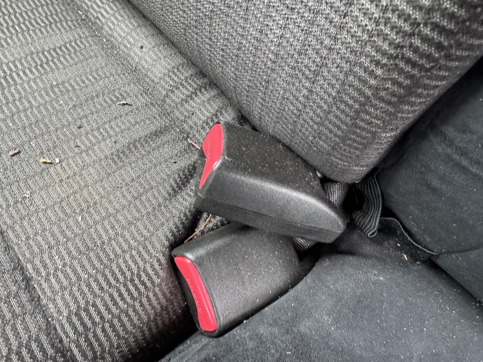 View Auto part Seatbelt/Stalk FORD ESCAPE 2007