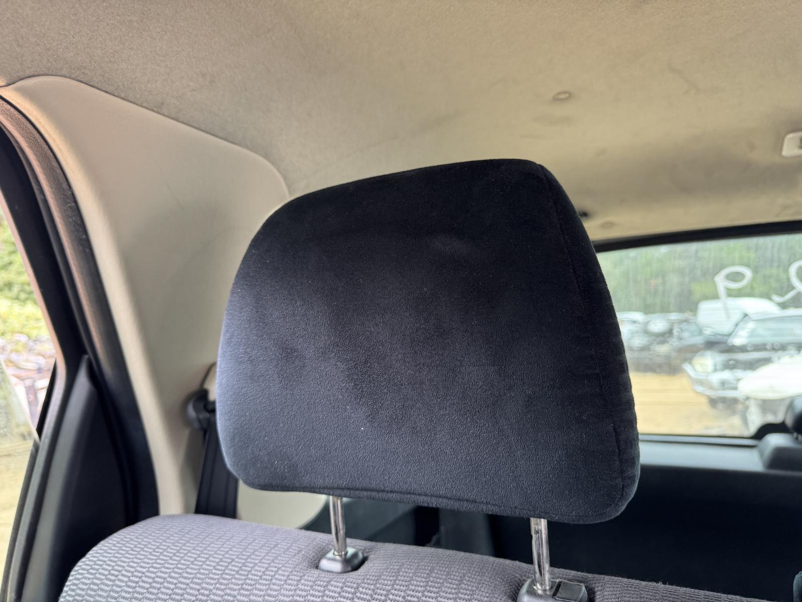 View Auto part Headrest FORD ESCAPE 2007