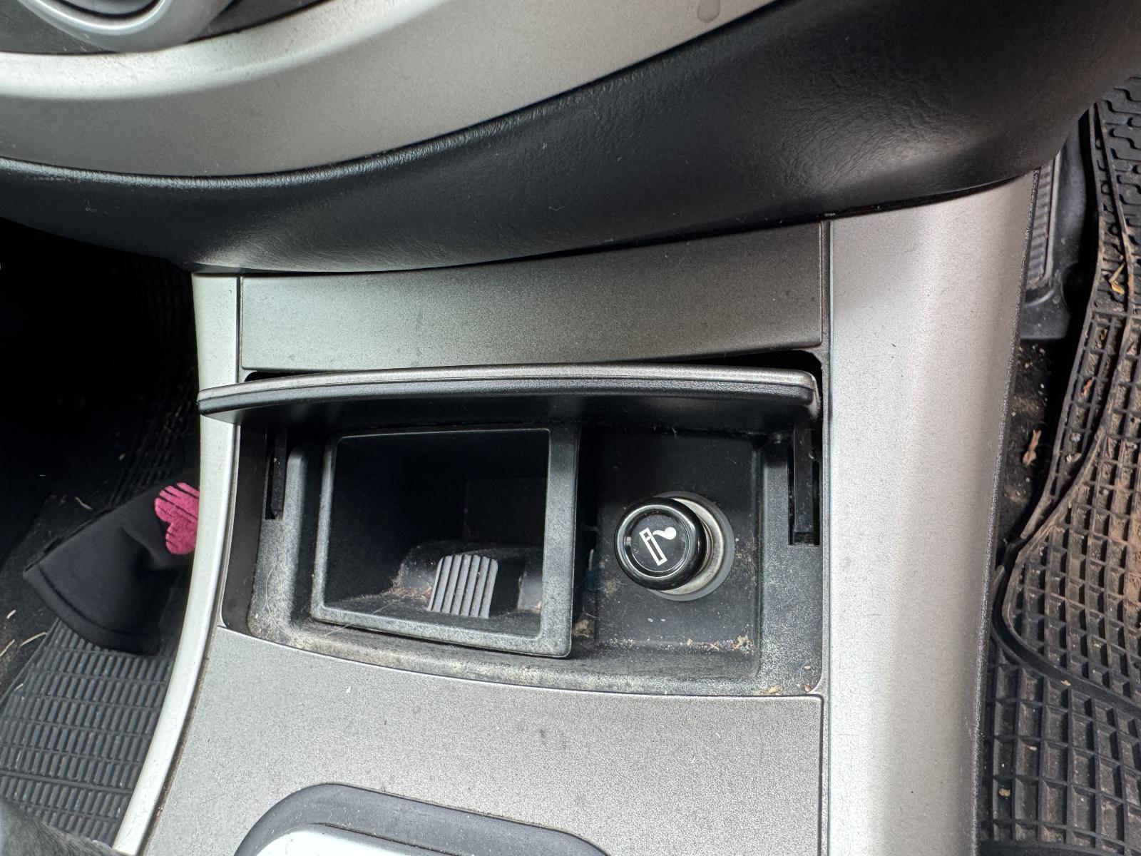 View Auto part Ashtray FORD ESCAPE 2007