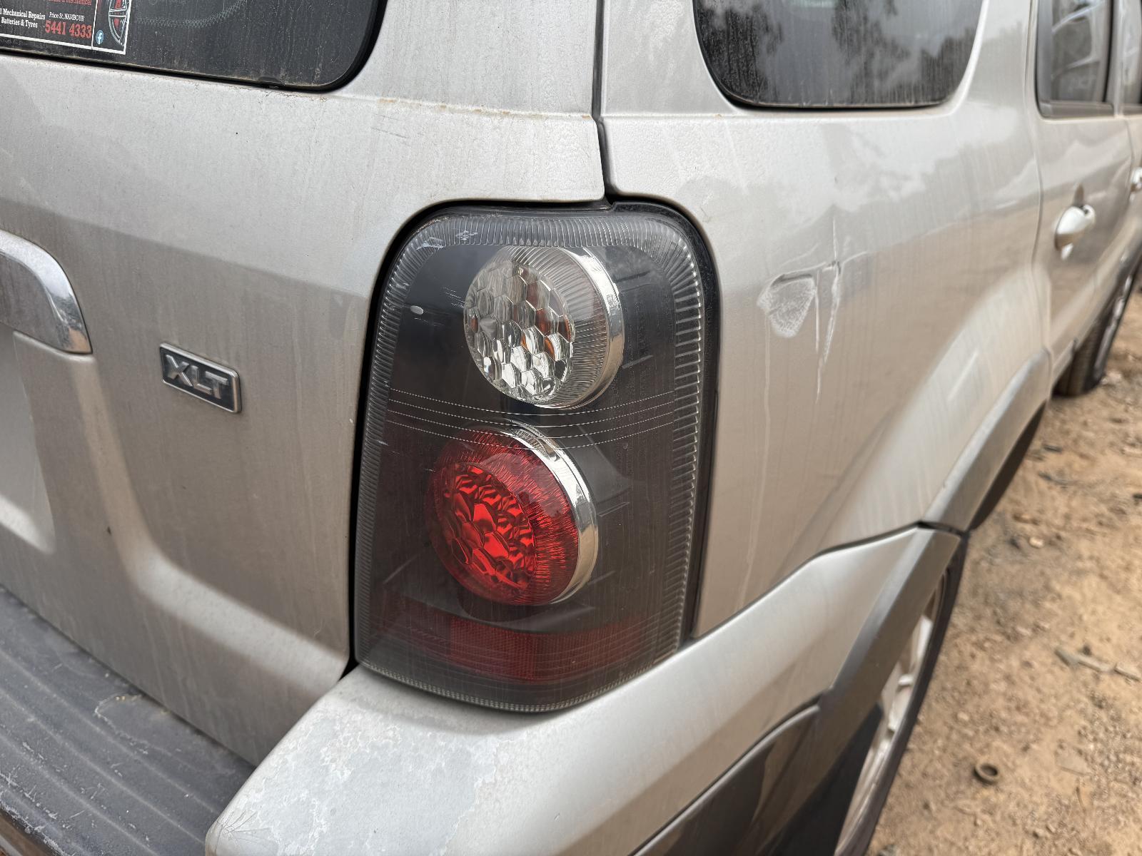 View Auto part Right Taillight FORD ESCAPE 2007