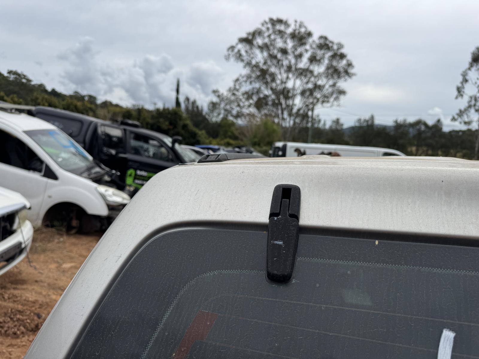 View Auto part Bootlid/Tgate Hinge FORD ESCAPE 2007