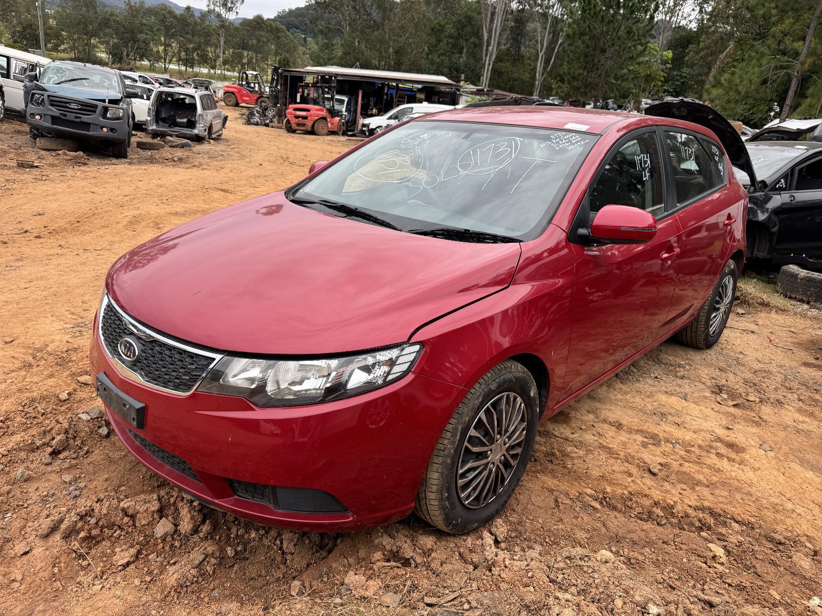 View Auto part Left Guard Liner KIA CERATO 2013