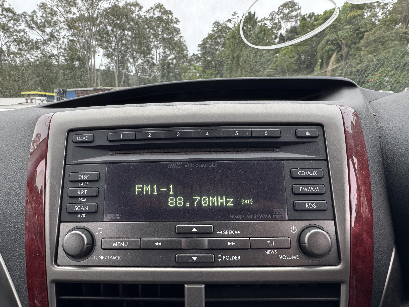 View Auto part Radio/Cd/Dvd/Sat/Tv SUBARU FORESTER 2009